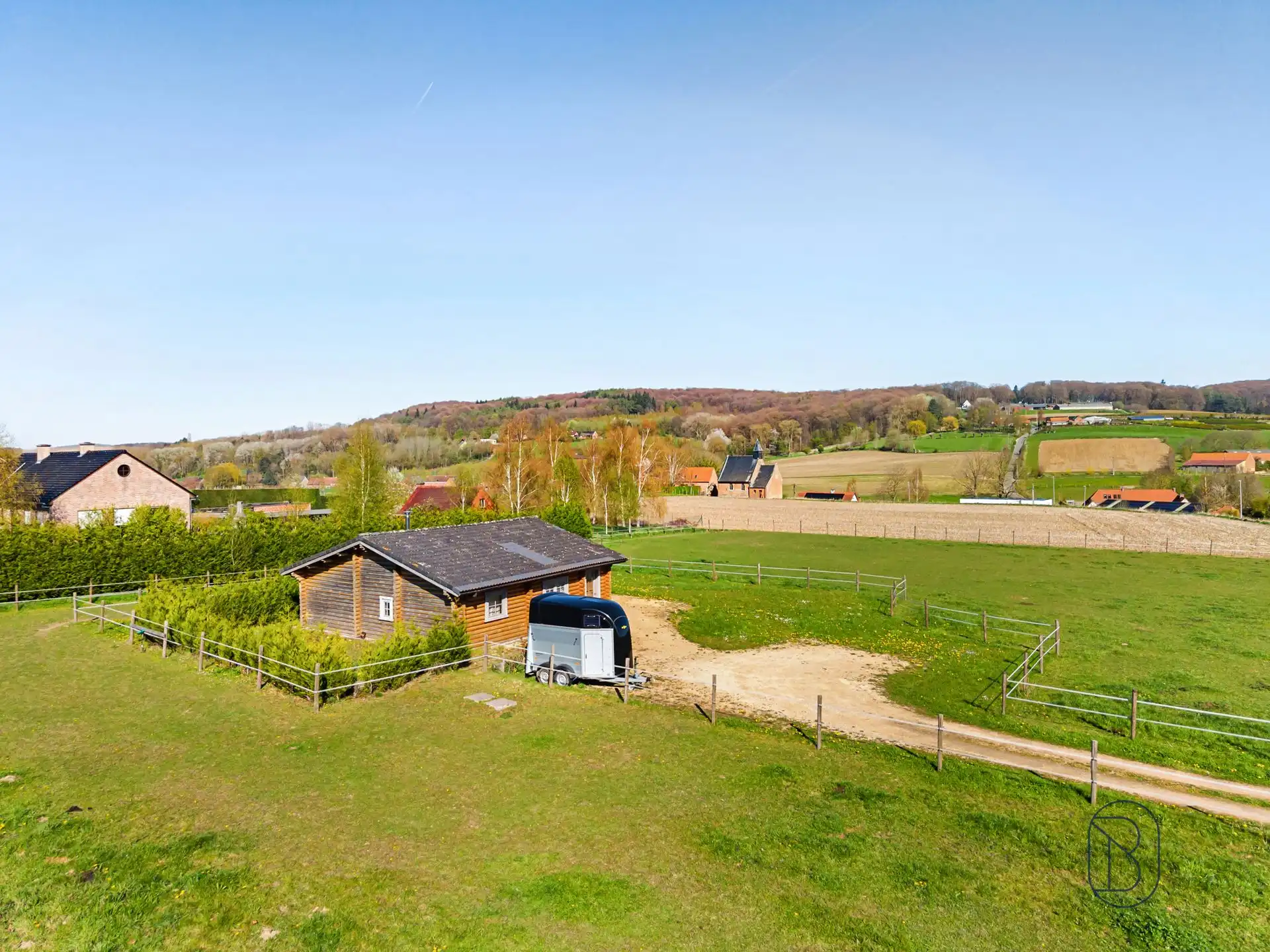 Chalet op perceel van 7225m2 in recreatiegebied! foto 2