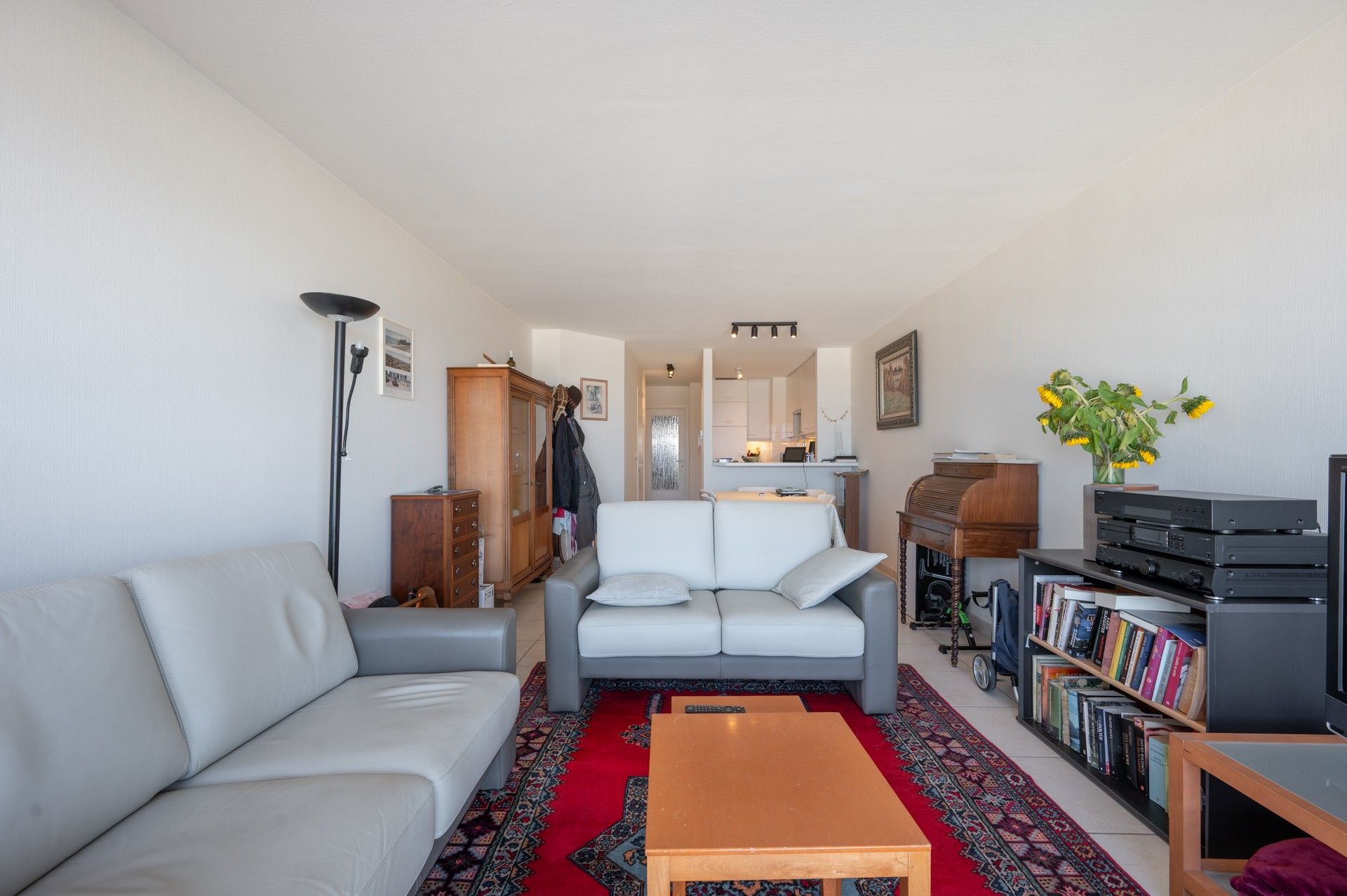 Ongemeubeld: Zeezicht - 2 slpk - parking op gelijkvloers! foto 2