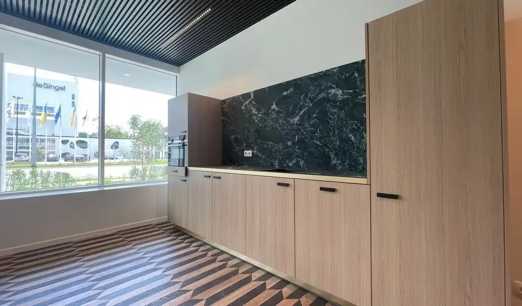 Full service kantoor in Humgy Singel te Berchem foto 13