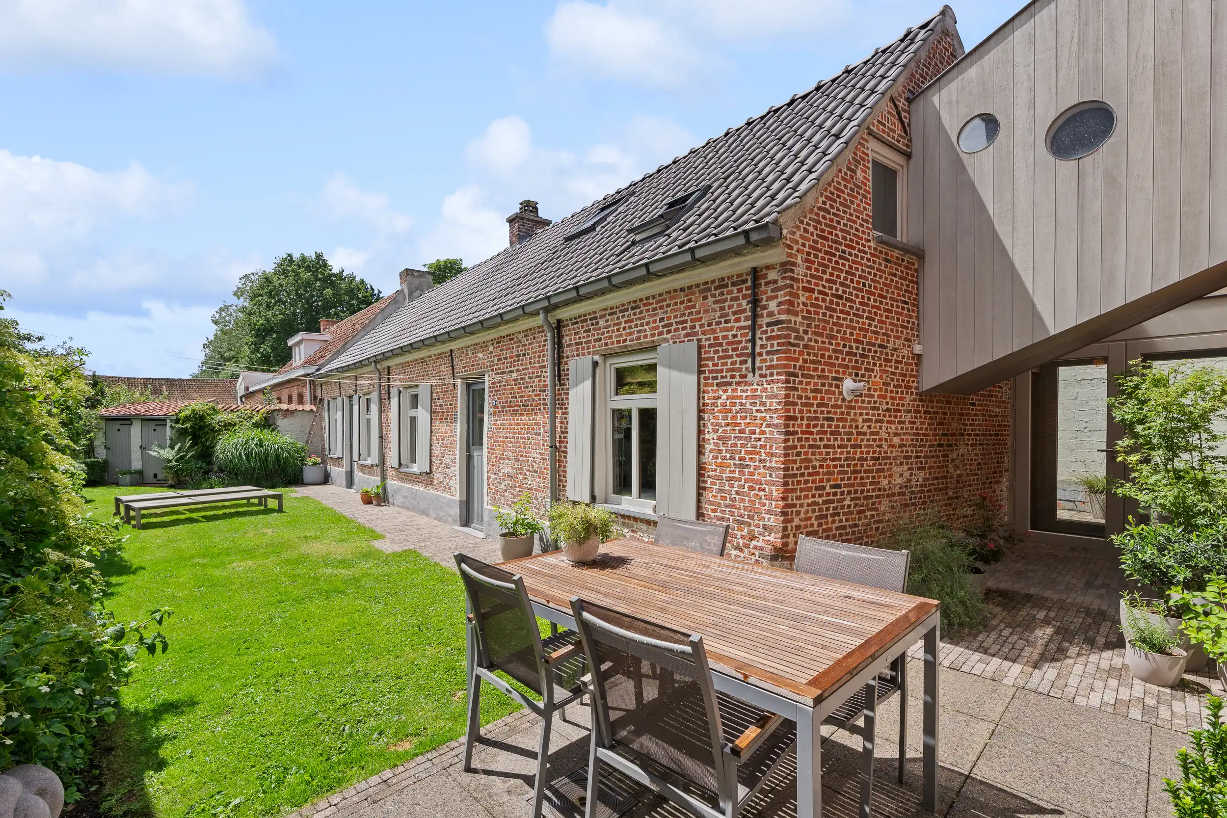 Instapklare gezinswoning met zonnige tuin in Zele foto 15