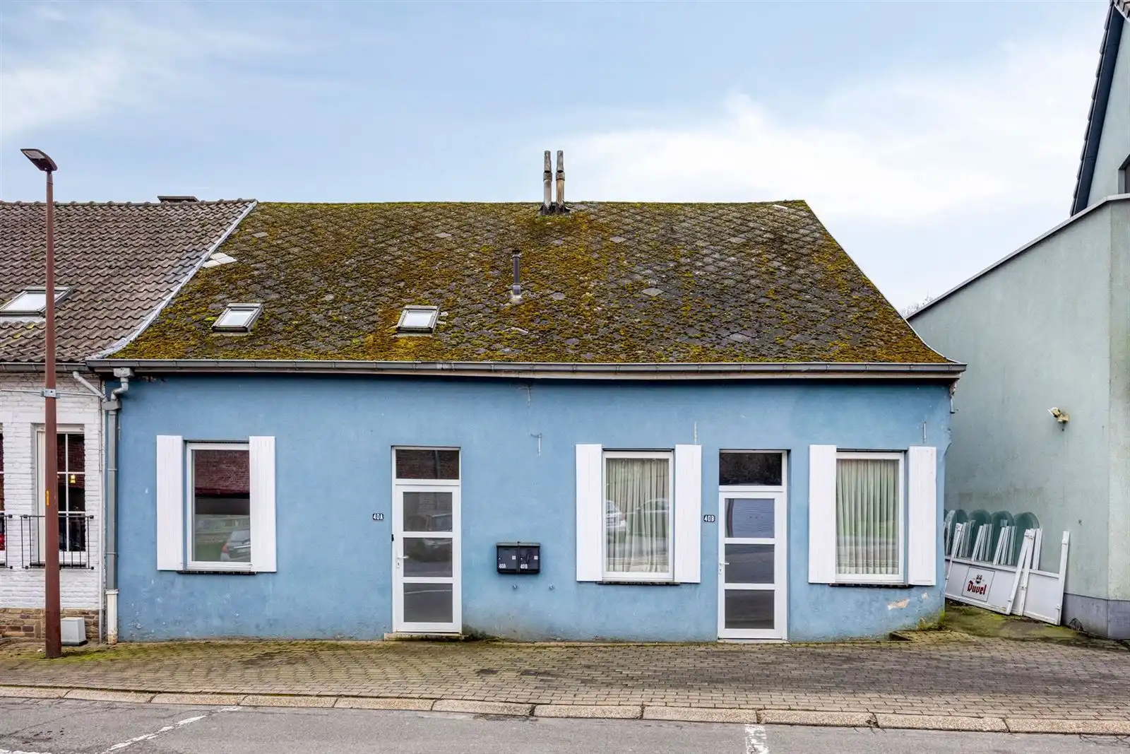 Investeringpand met 2 woonentiteiten te koop! foto {{pictureIndex}}