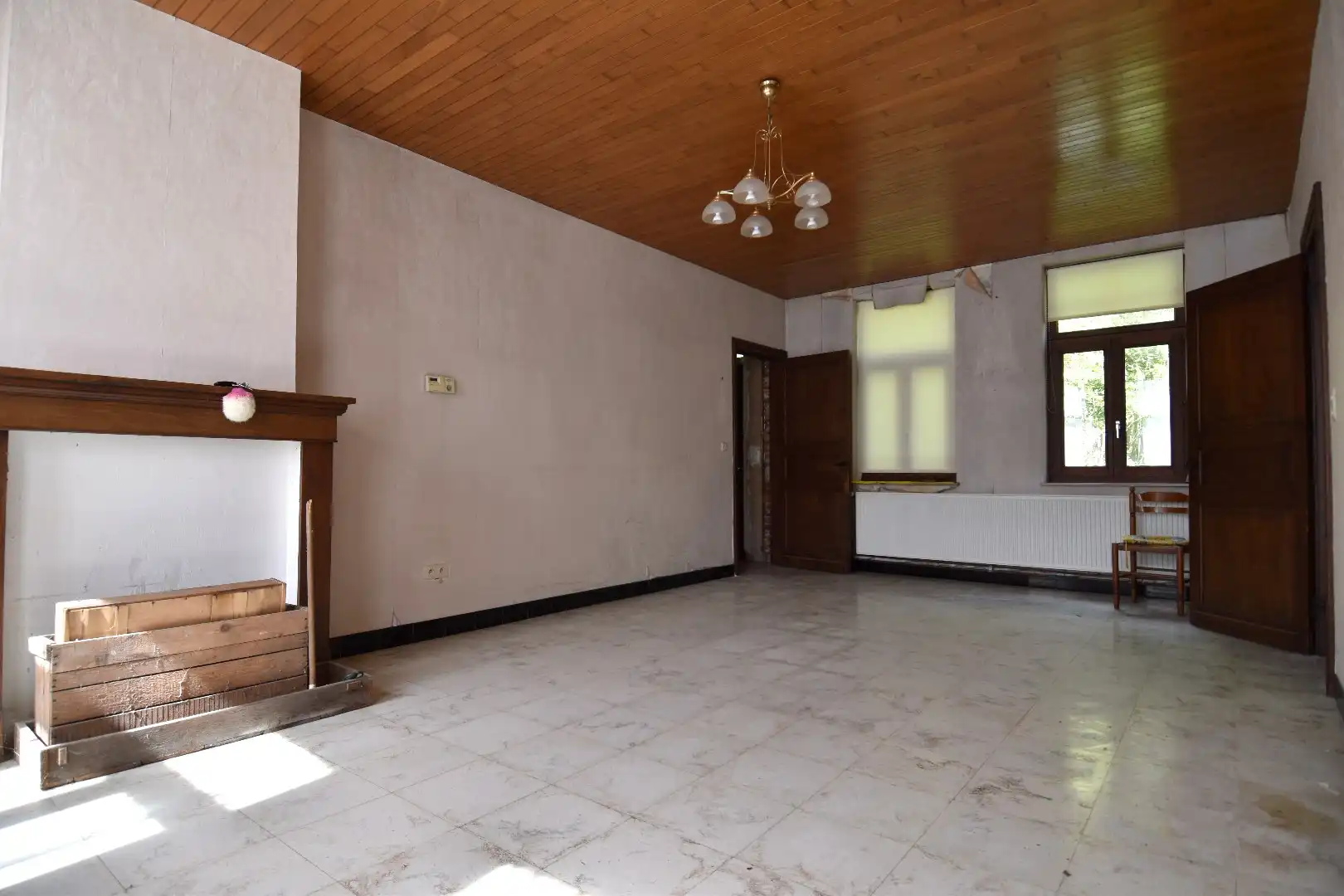 Charmant gelegen eigendom van 2.061m² met uitzonderlijk potentieel te koop in Rollegem foto 4