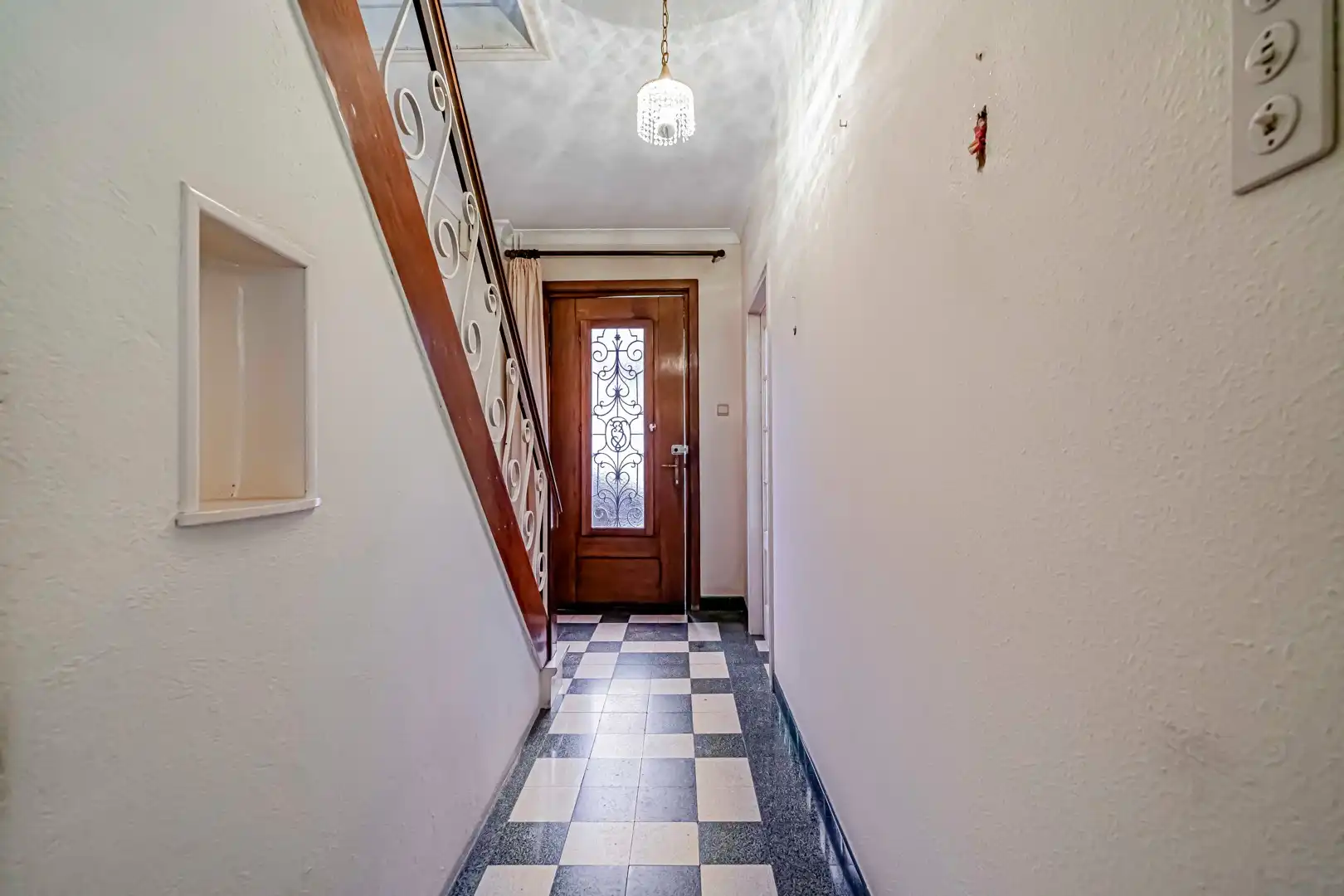 Charmante stadswoning met onderhoudsvriendelijke tuin foto 3