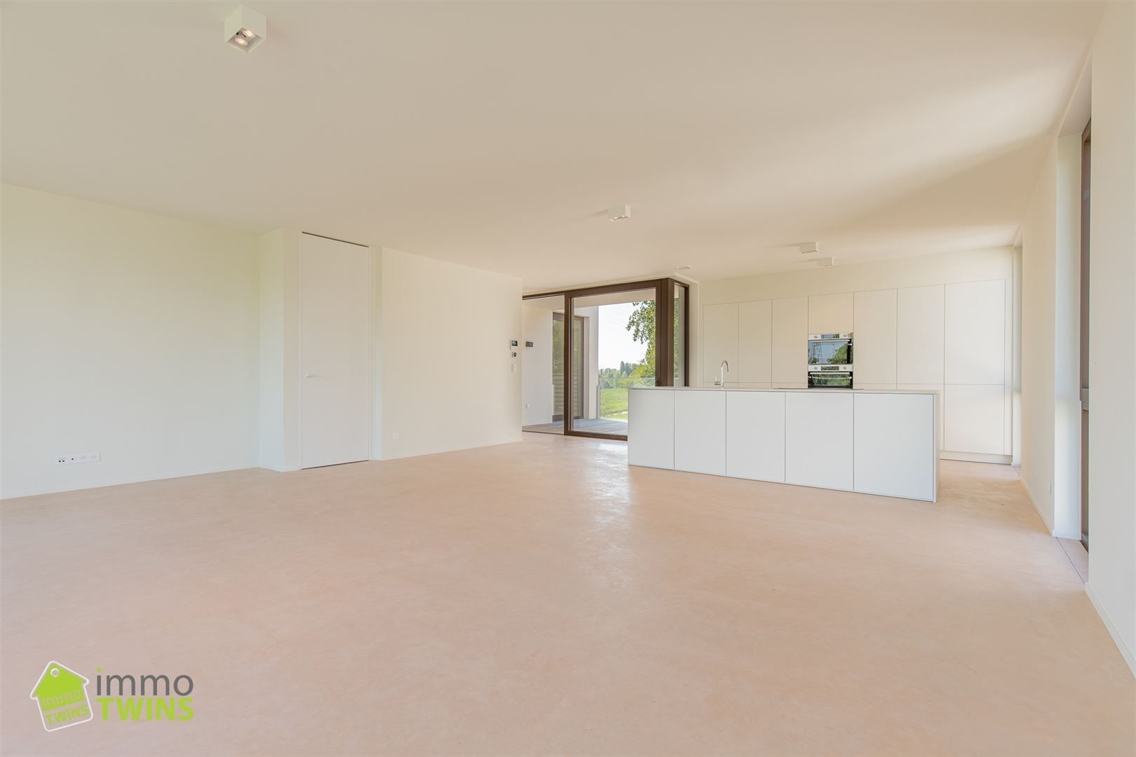 Uitzonderlijke penthouse op toplocatie te Sint-Onolfsdijk foto 14