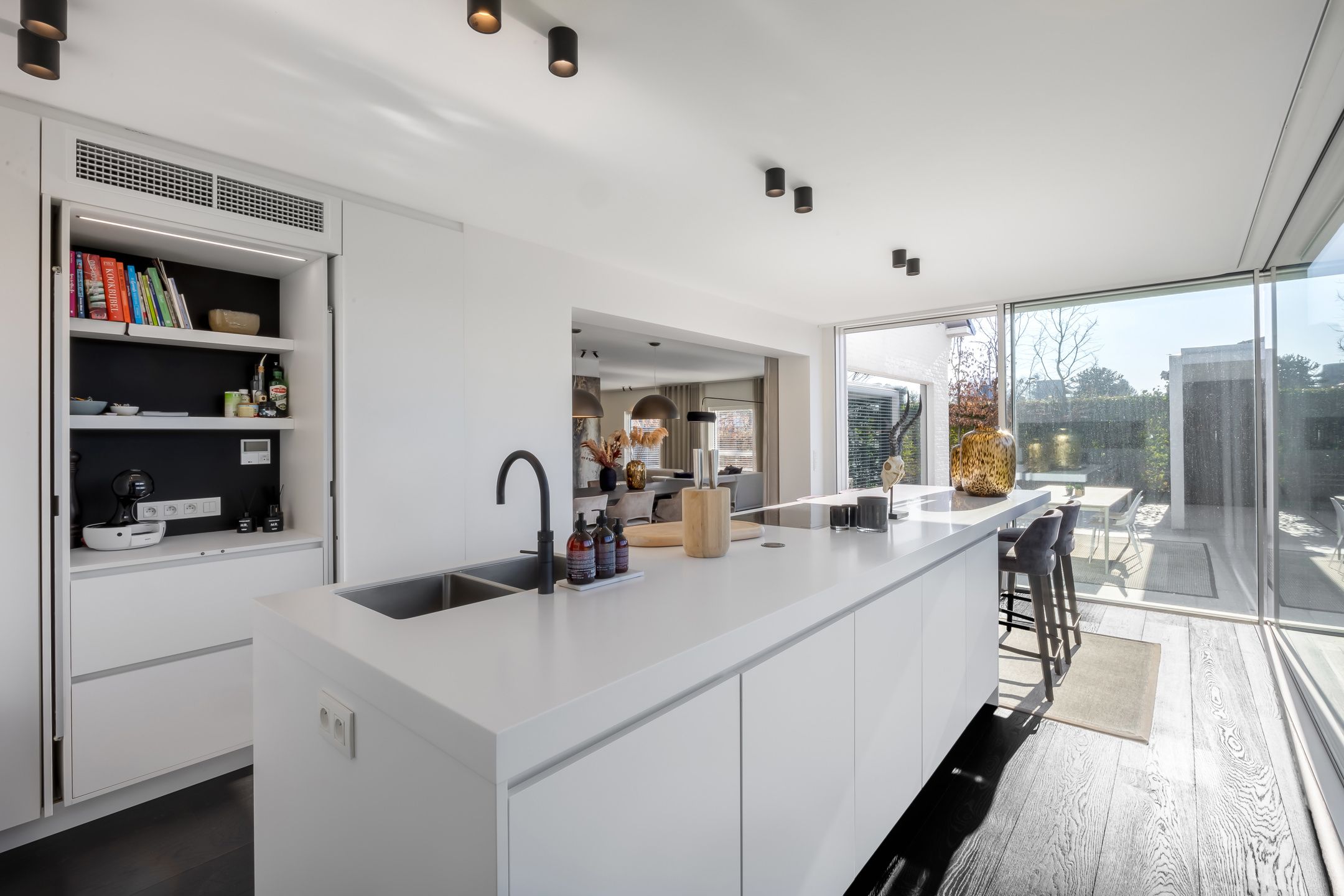 LUXE GERENOVEERDE VILLA, 4 slpk, 3 bdks, zwembad + poolhouse foto 16