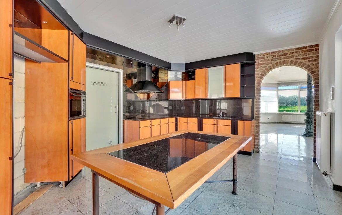 Stijlvolle villa met 4 slaapkamers op een prachtig perceel foto 10