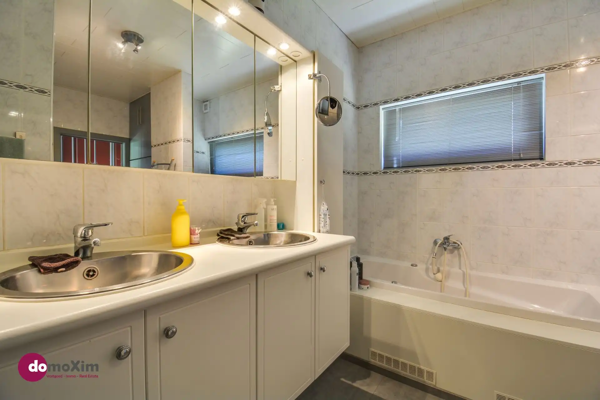 Unieke en ruime woning met veel mogelijkheden in de Zevenbunderwijk in Schiplaken foto 12