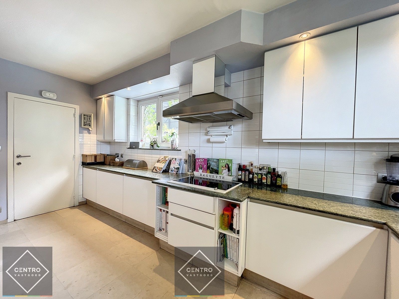 Bedrijfsgebouw met woonst op 't Walletje (Share Deal)! foto 12
