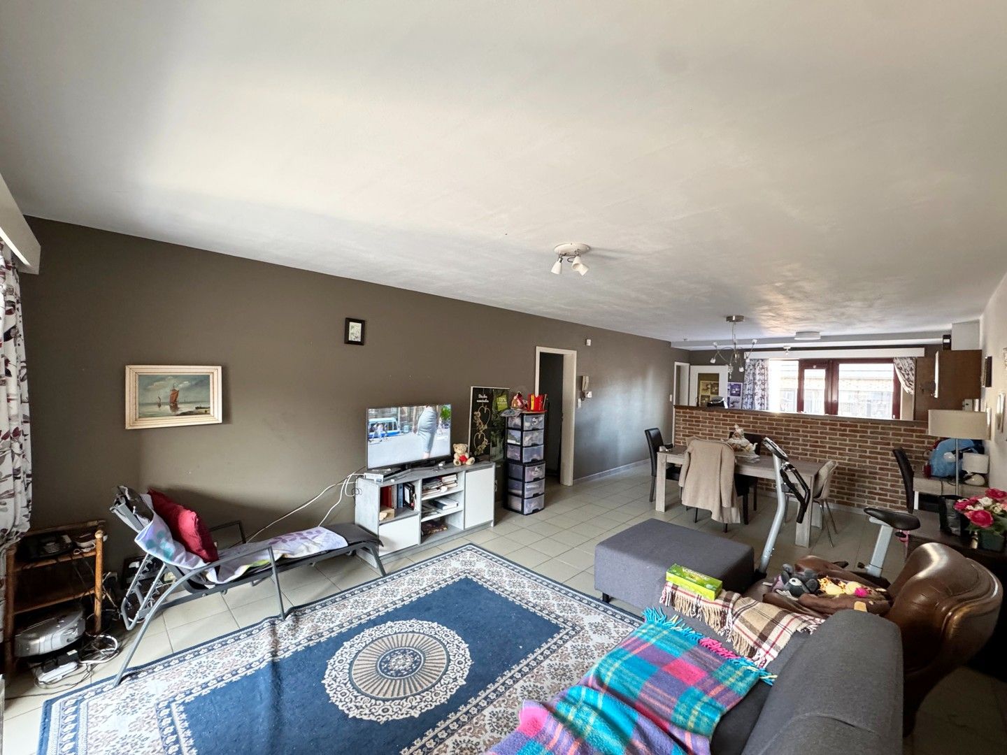 Mooi appartement met 2 slaapkamers in centrum Borgloon foto 2