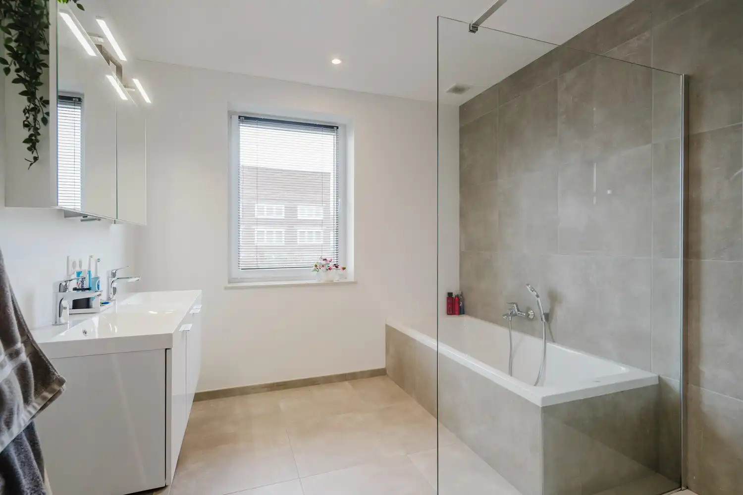 Ruimte, licht én comfort foto 18