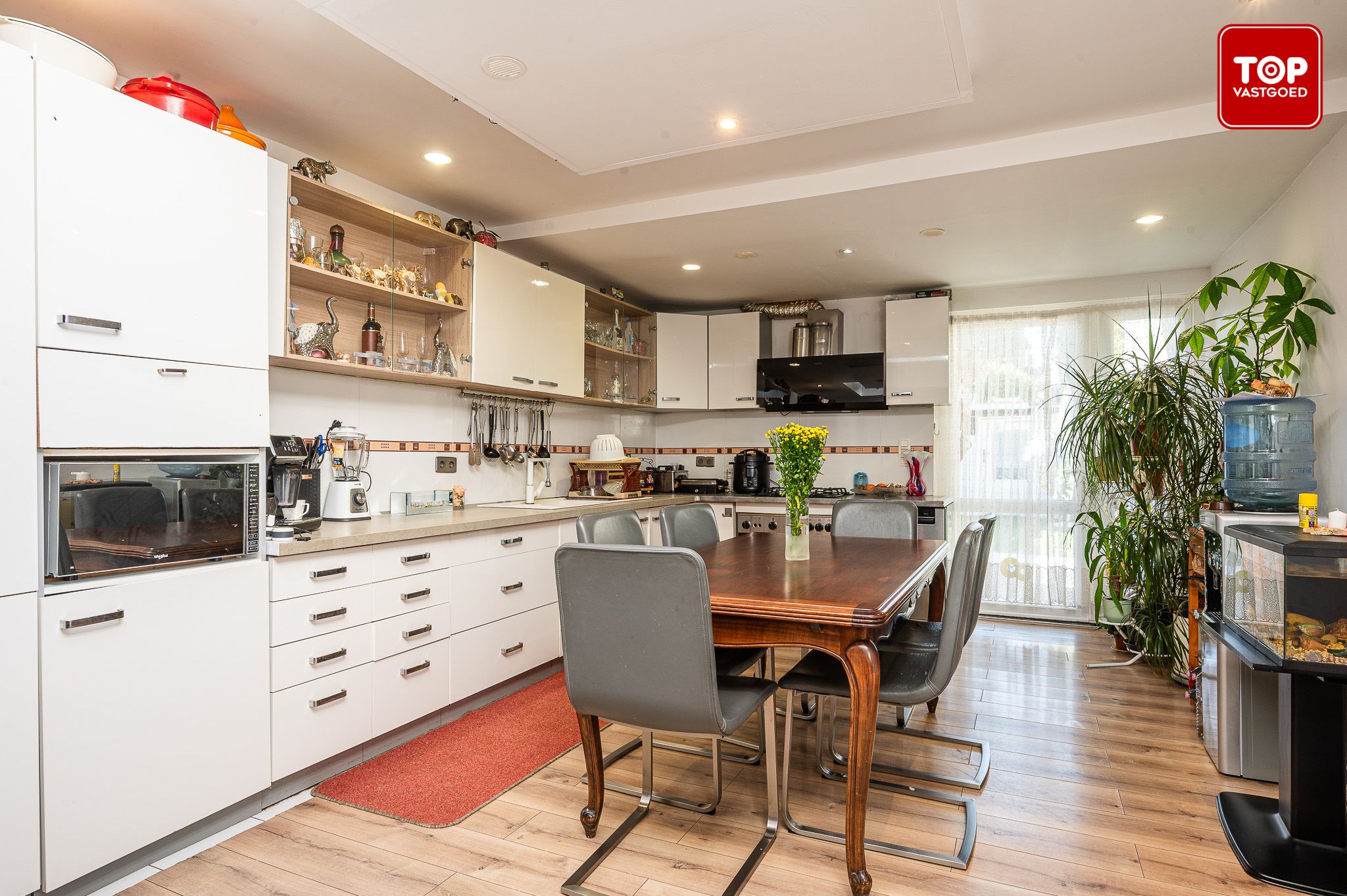 Woning met 3 slaapkamers en leuke stadstuin foto 6