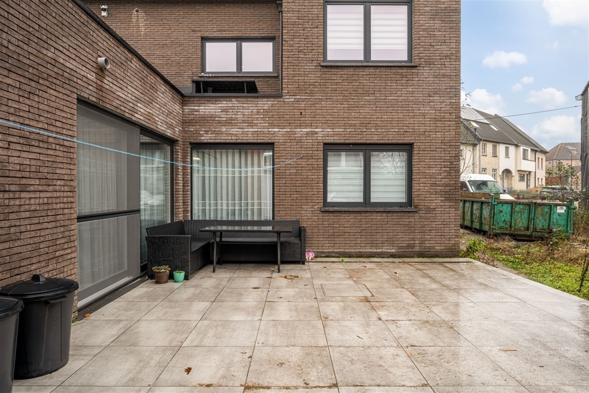 Gelijkvloers appartement met 4 slaapkamers + MAGAZIJN MET APARTE TOEGANG foto 17