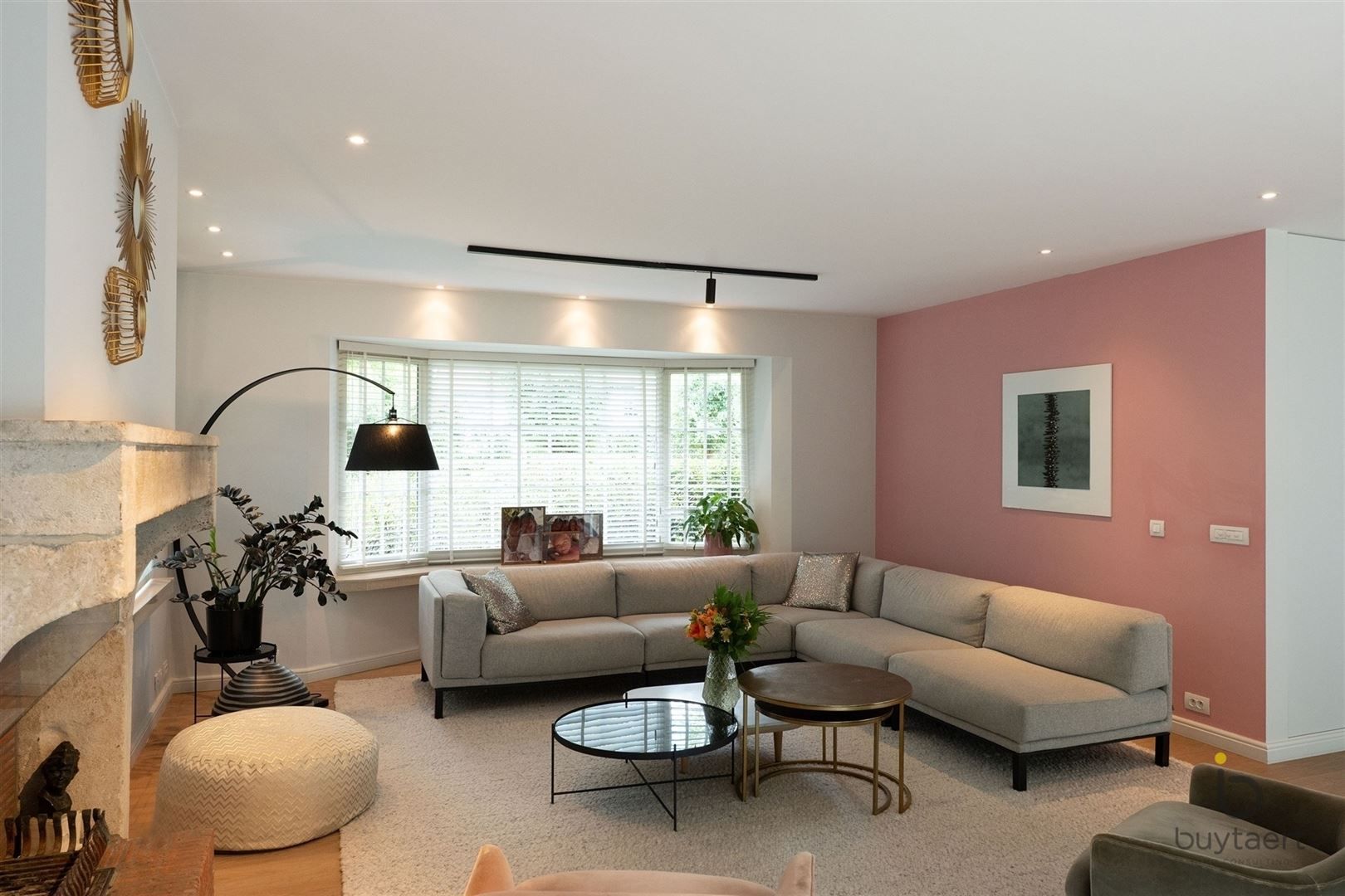 EXCLUSIEF: stijlvolle villa met een tijdloze inrichting op een toplocatie te Schilde! foto 13