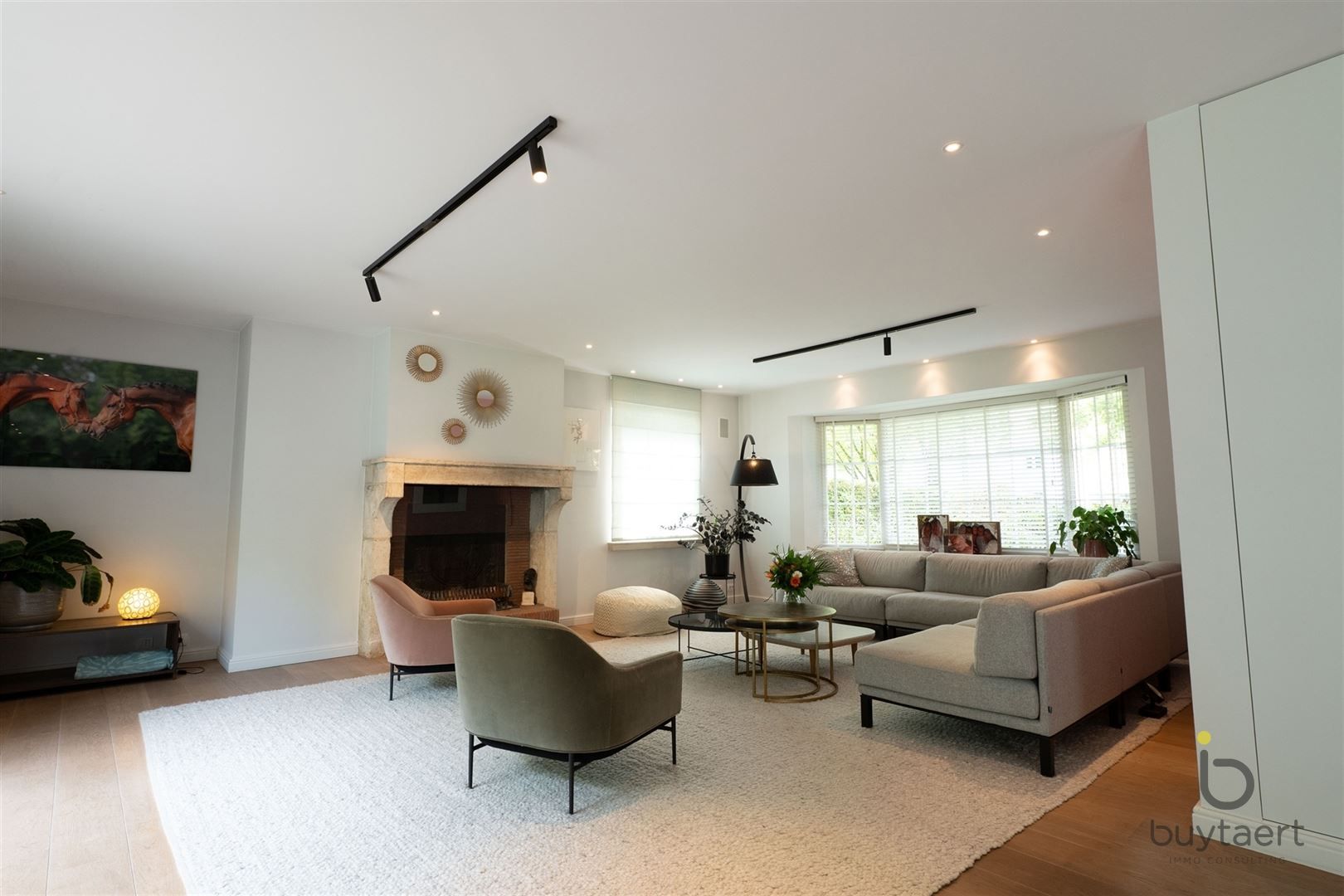 EXCLUSIEF: stijlvolle villa met een tijdloze inrichting op een toplocatie te Schilde! foto 13