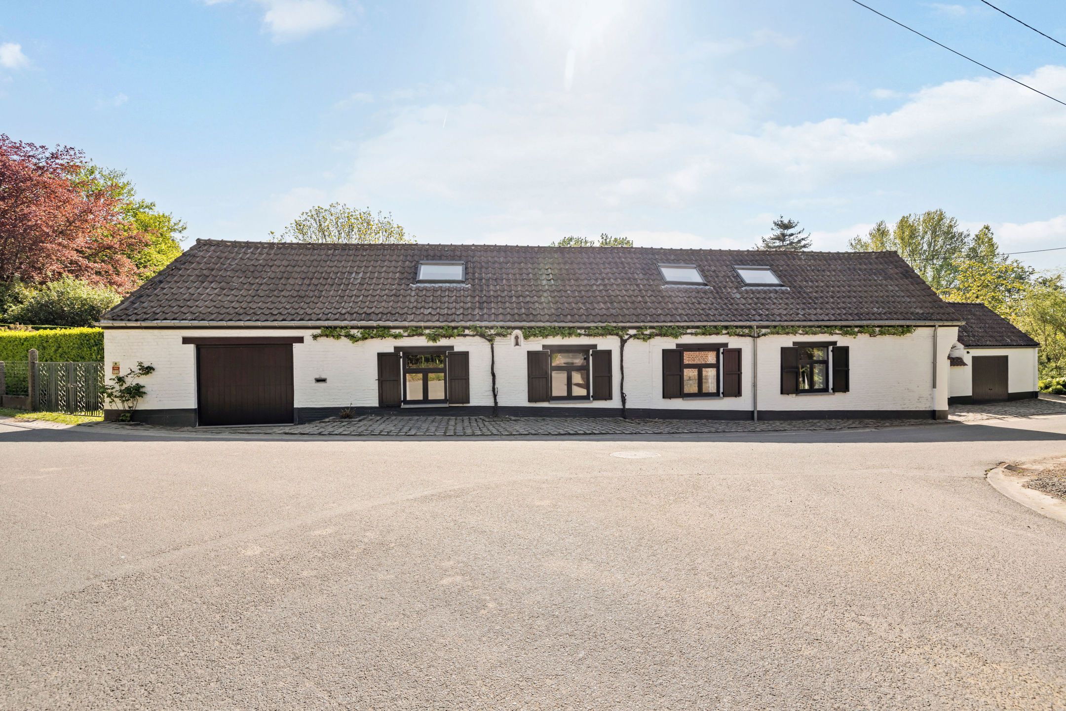 Met smaak gerenoveerde landelijke woning op +/- 63a foto 5