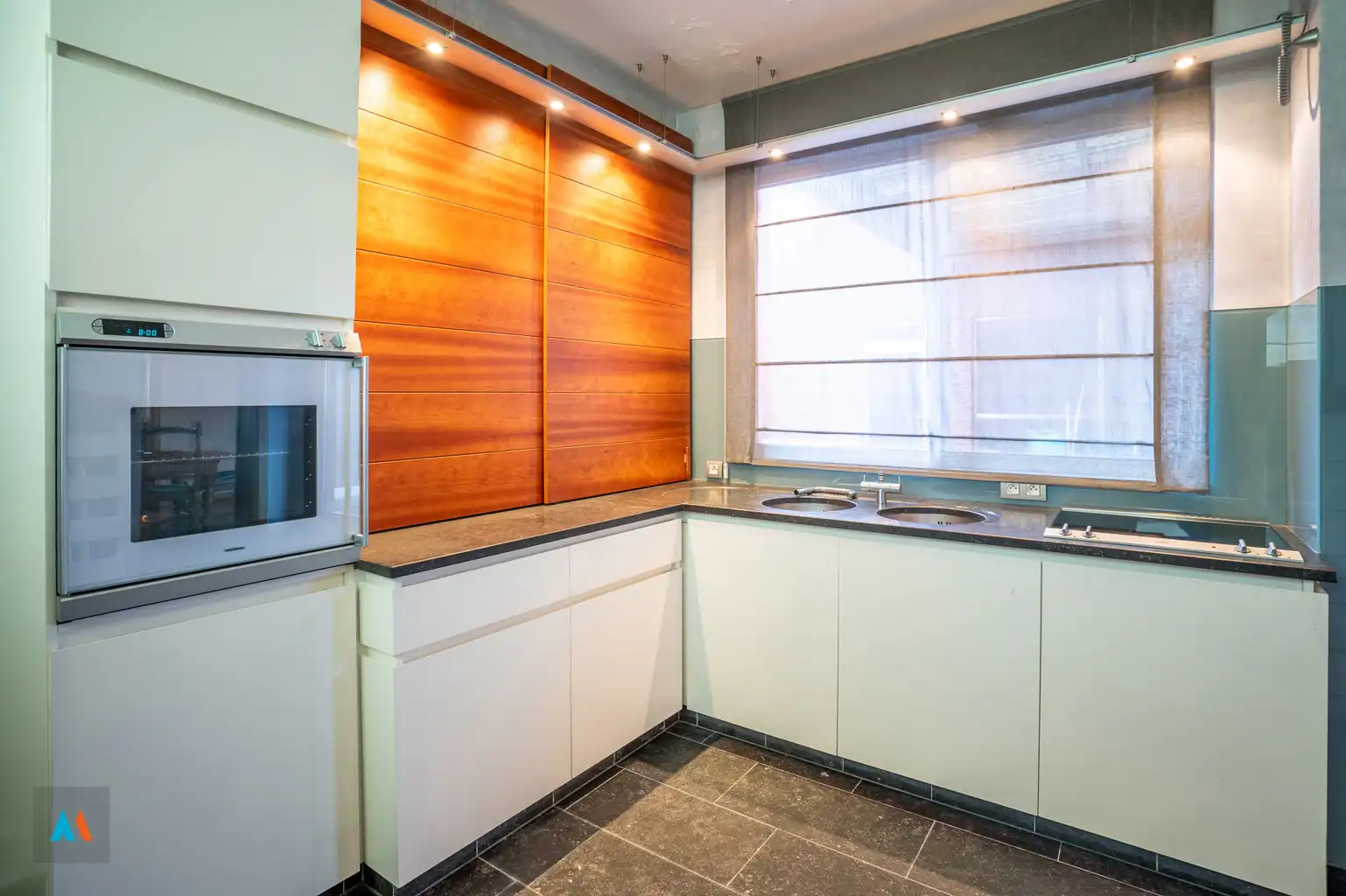 Opbrengsteigendom in Sint-Lenaarts foto 4