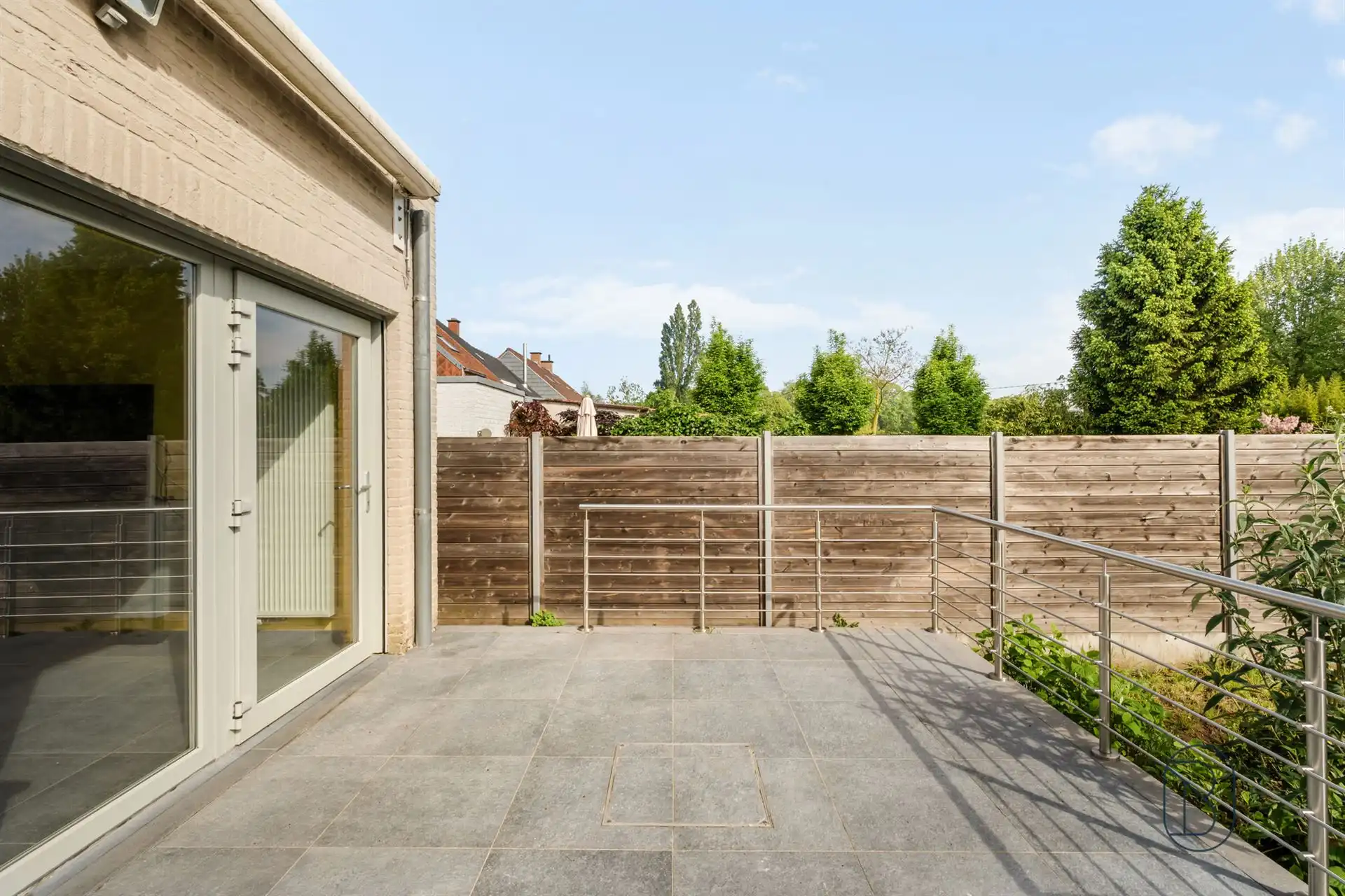Ruime instapklare woning met 4 slpk, garage en tuin in Heule foto 22