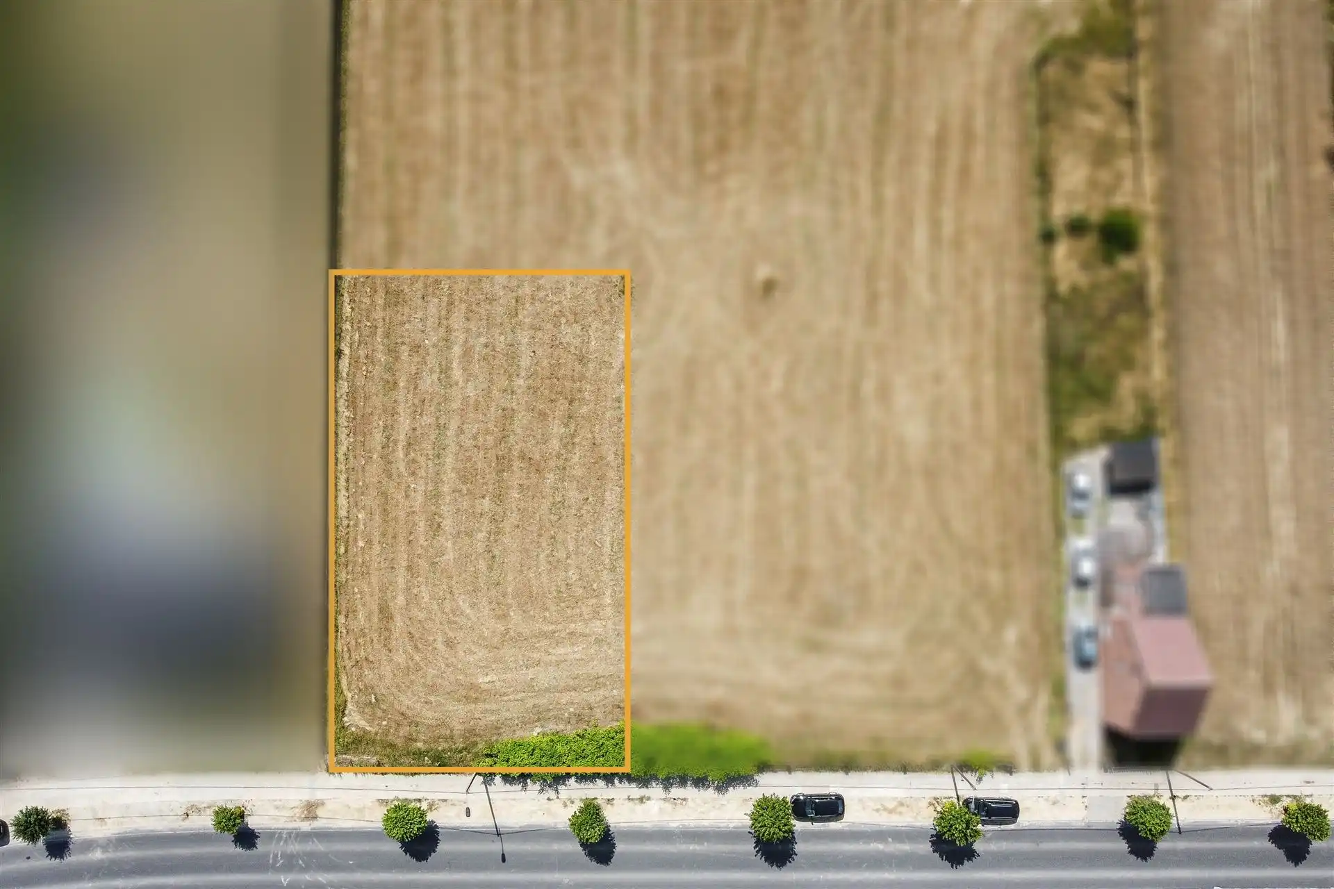 Gunstig gelegen bouwgrond voor een open bebouwing.  foto 3