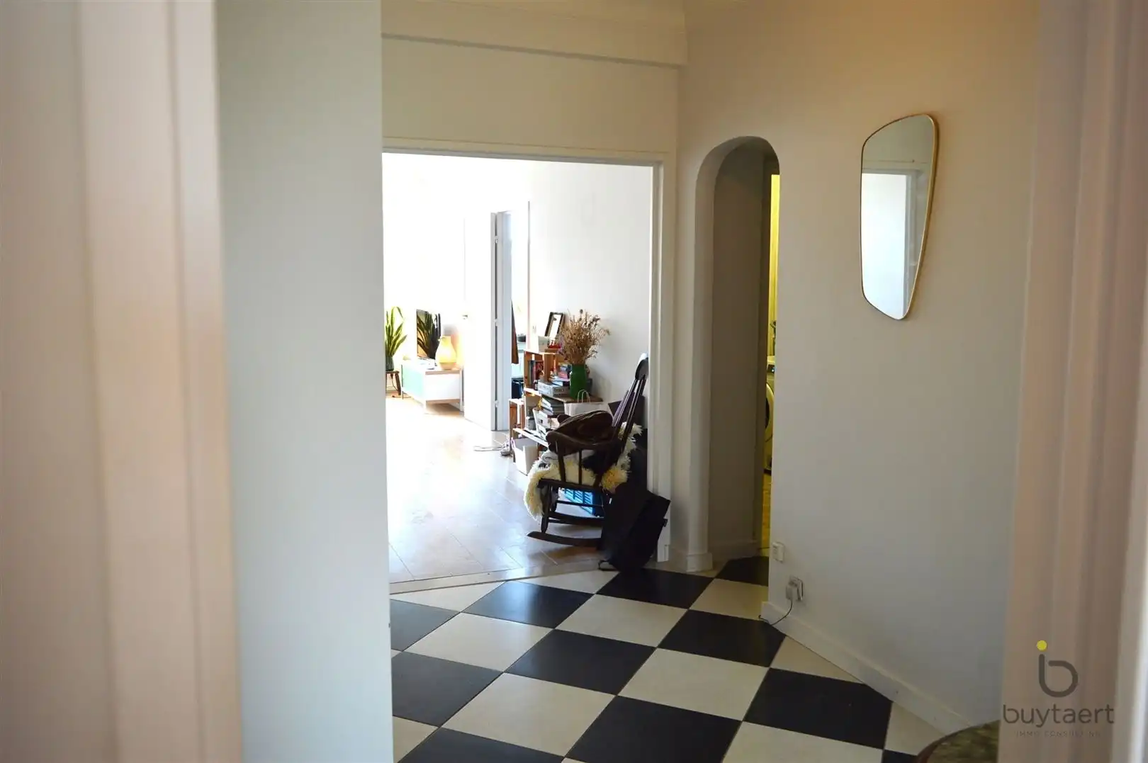 Gezellig en licht twee slaapkamer appartement aan het Stadspark! foto 4