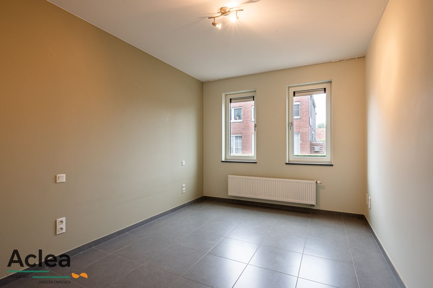 Ruim lichtrijk gelijkvloers appartement met 2 terrassen en garage foto 17