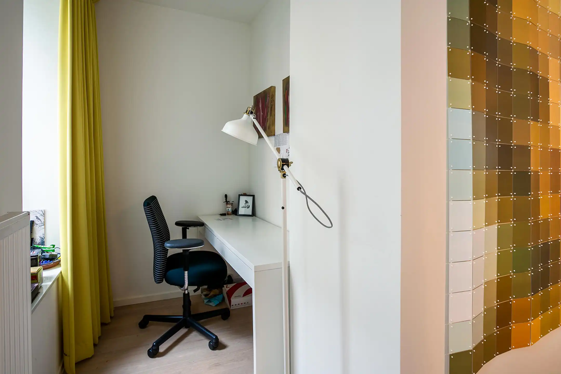 Bemeubeld éénslaapkamerappartement op Nieuw Zuid te huur foto 8