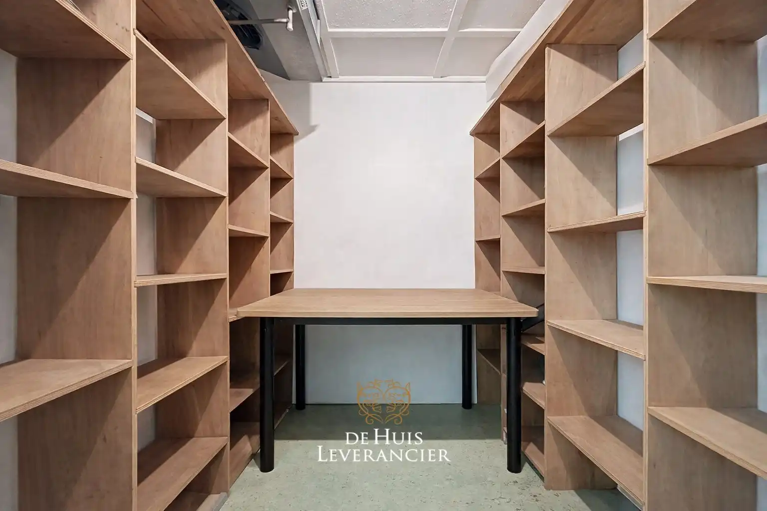 Elegante laagbouwvilla waar discrete rust, moderne uitstraling en standing versmelten in het 'Zoute' van Sint-Idesbald te koop foto 41