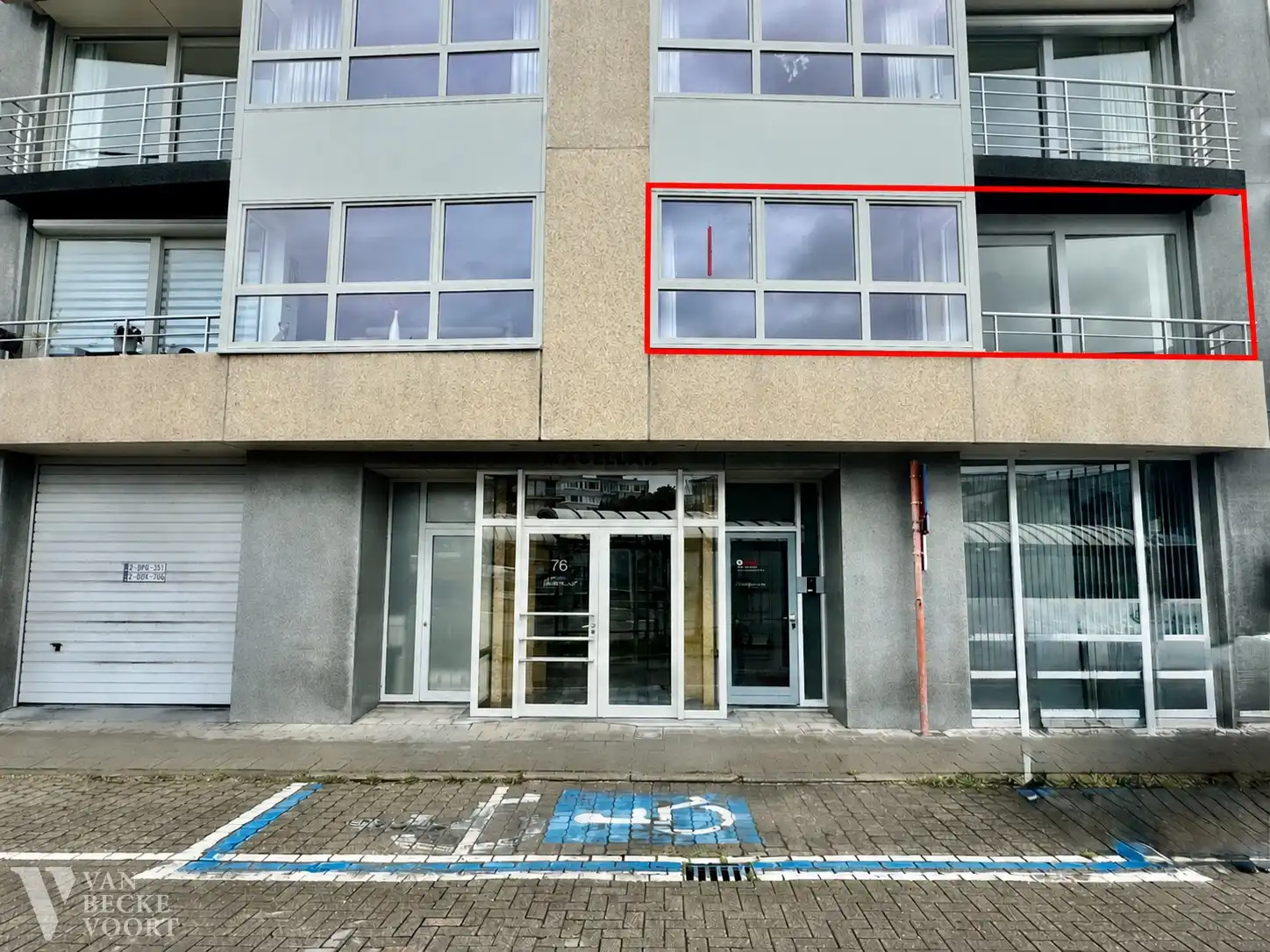 Appartement te koop Hendrik Serruyslaan 76/0102 - 8400 Oostende