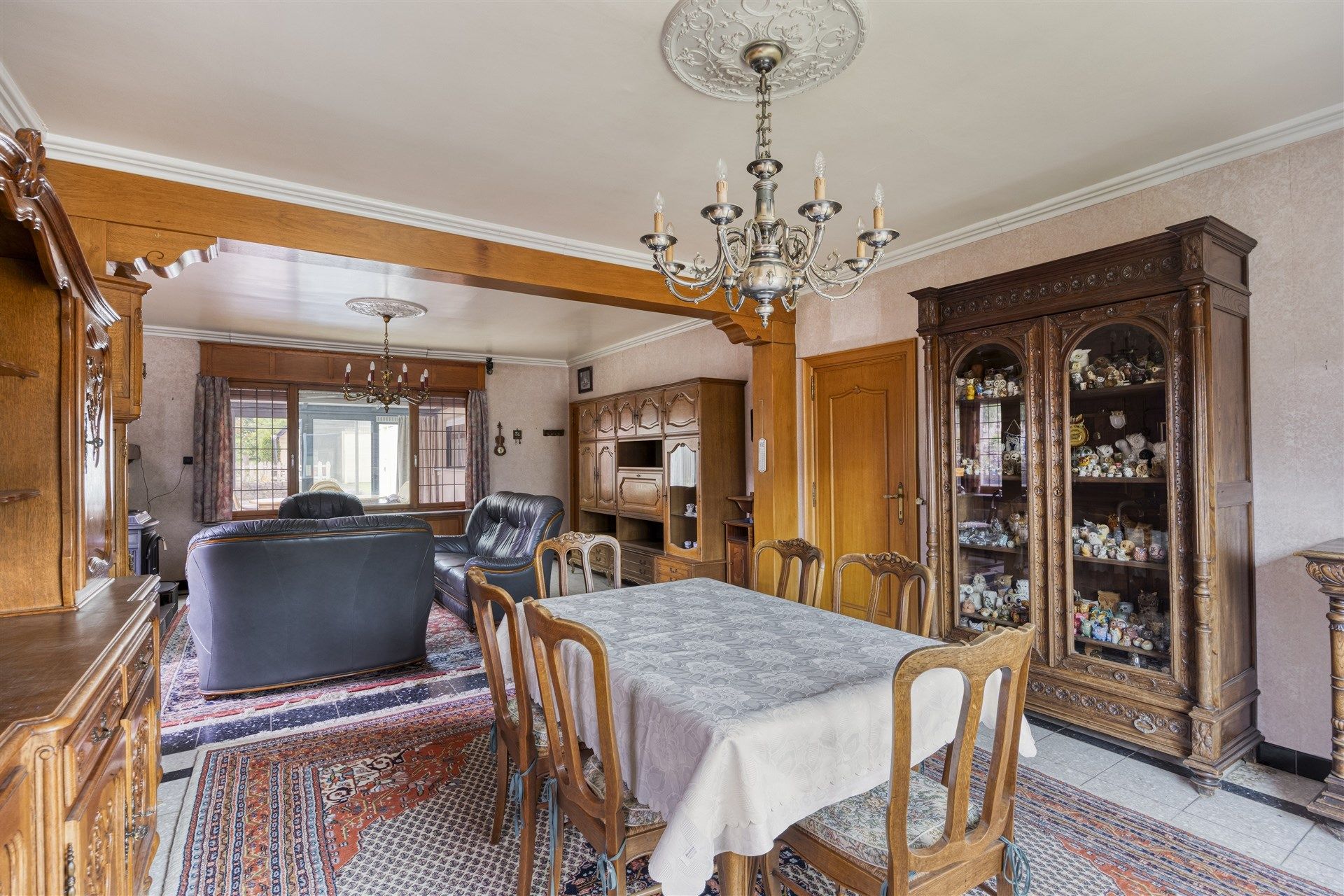 Ruime woning met grote tuin te Landskouter (Oosterzele) foto 4