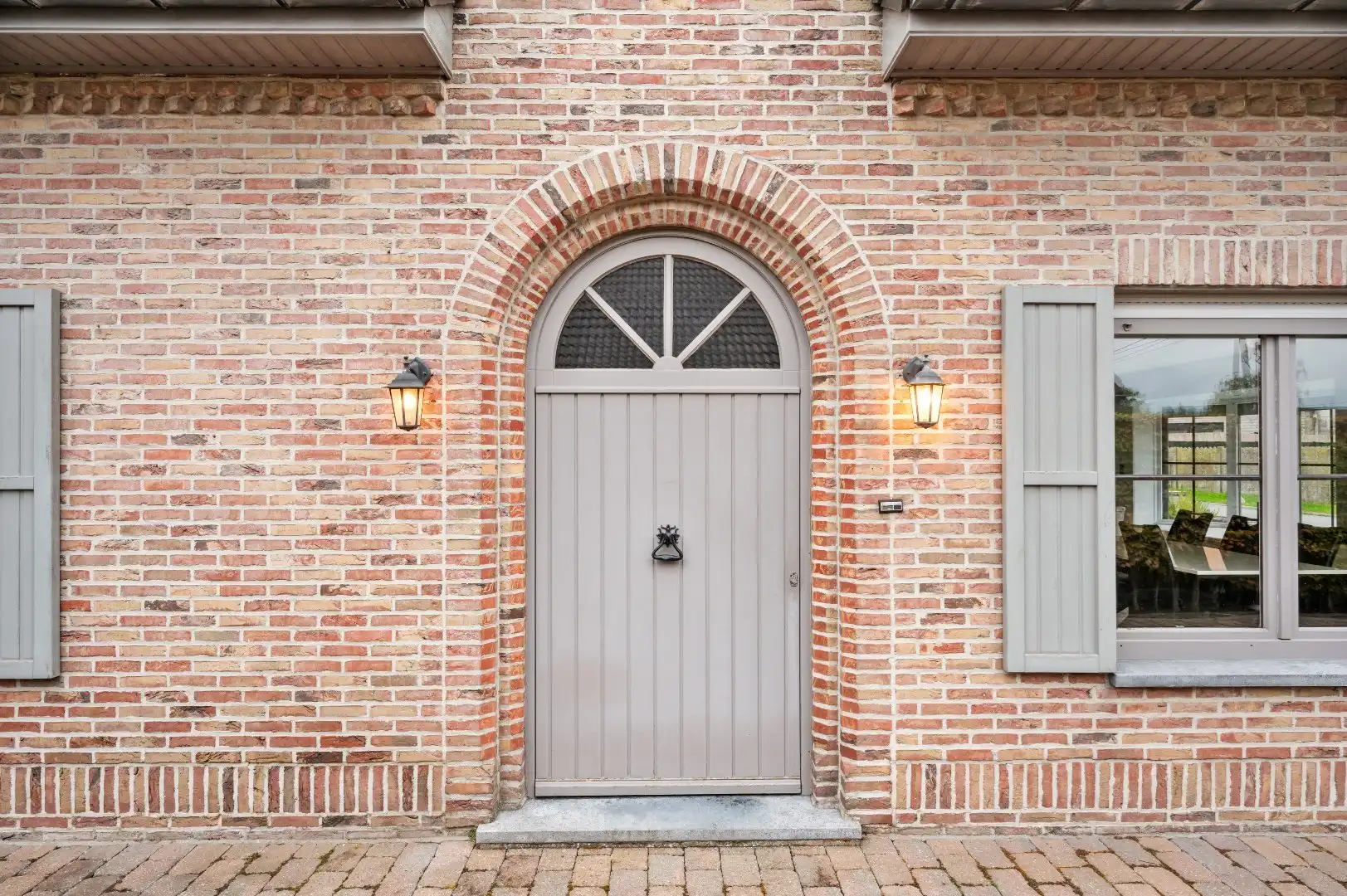  ALLEENSTAANDE VILLA MET 5/6 SLAAPKAMERS, DUBBELE GARAGE EN TUIN  foto 29