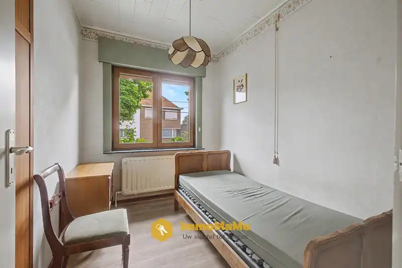 Te renoveren bungalow met 3 slaapkamers te koop in Oostakker foto 21