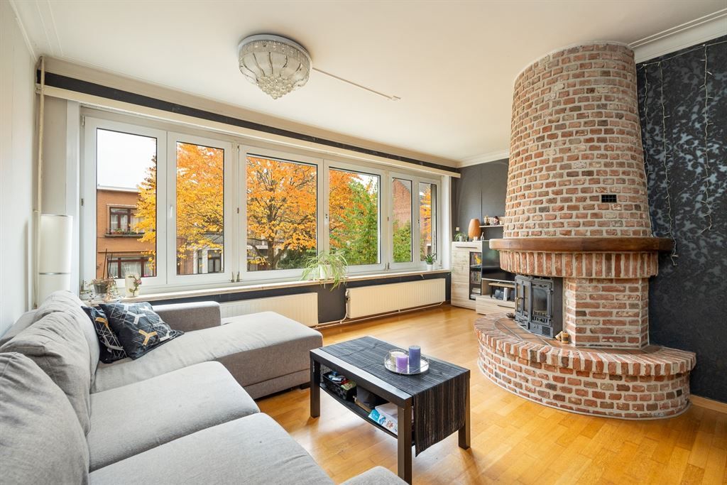 Ruime bel-etage met 3 slpk en gezellige tuin foto 3