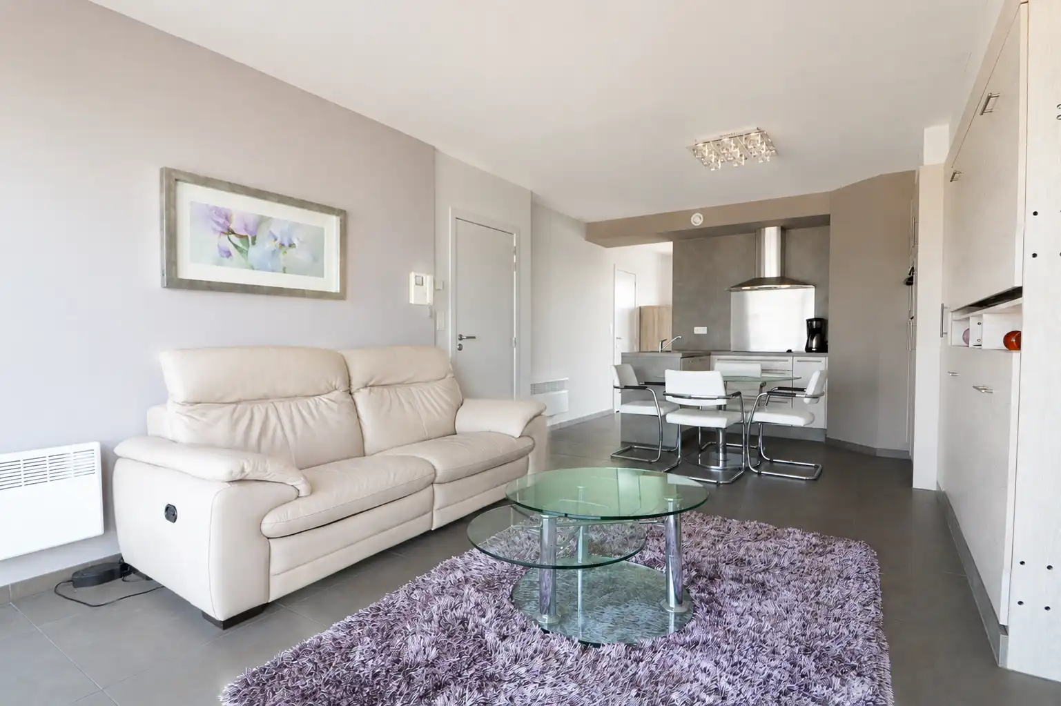 Recent dakappartement met 1 slaapkamer en 2 grote terrassen met prachtige uitzicht op zee, pier, duinen en hinterland. foto 5