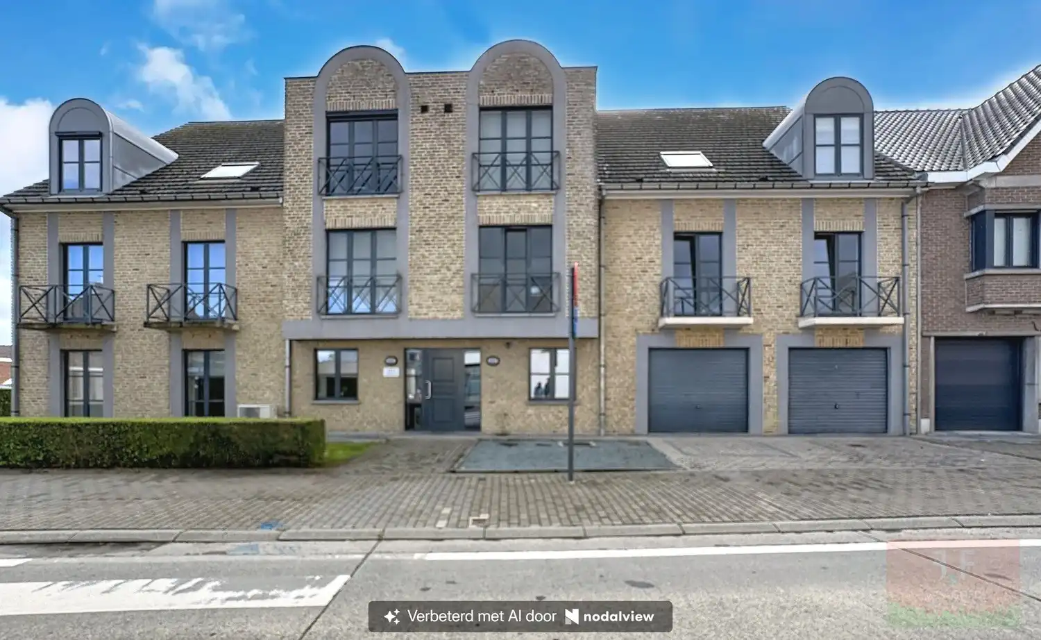 Lichtrijk, instapklaar appartement met privé-garage in het pittoreske Bavegem foto 17