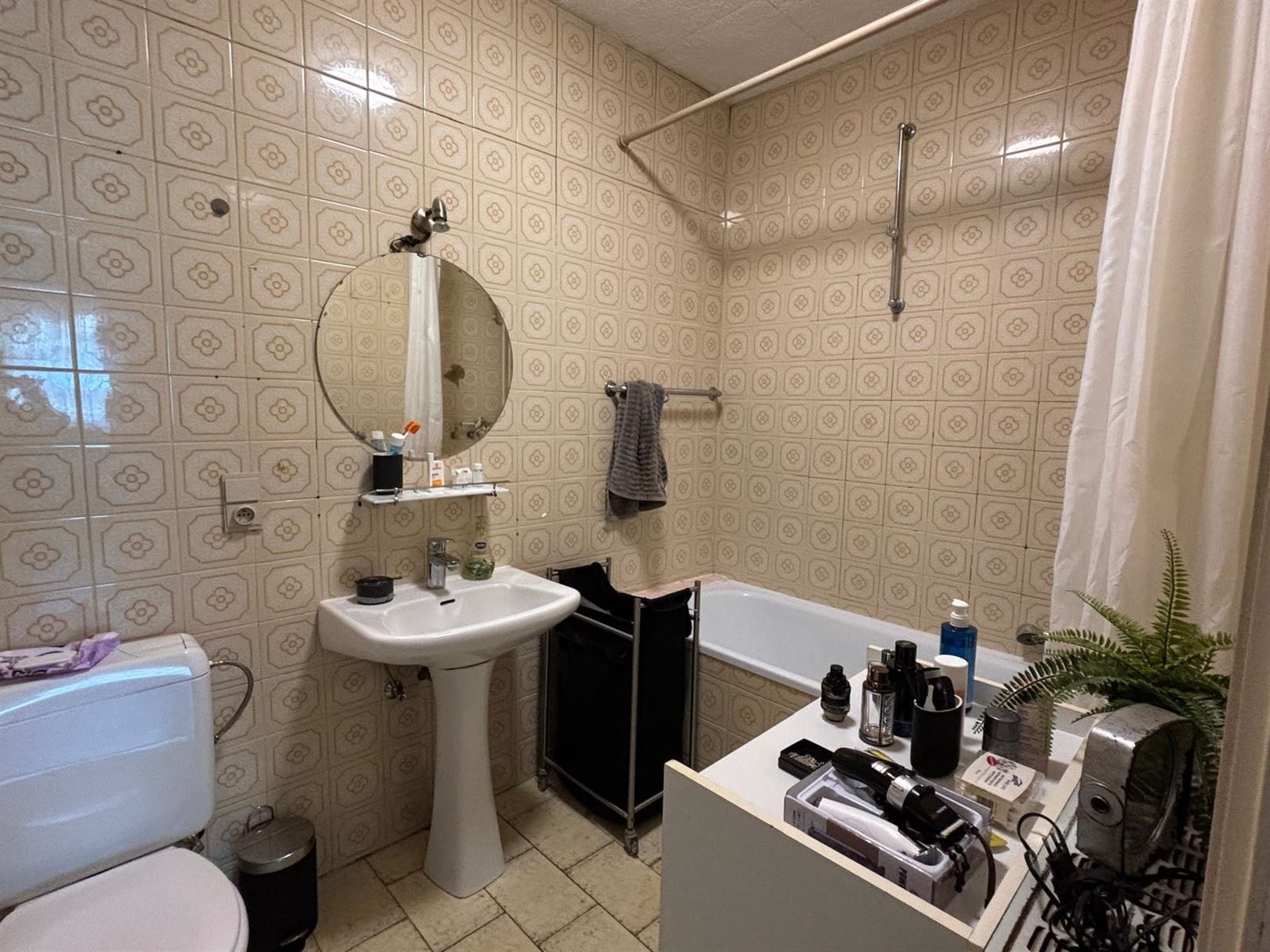 TE HUUR: Appartement met 2 slaapkamers te Beringen!  foto 6