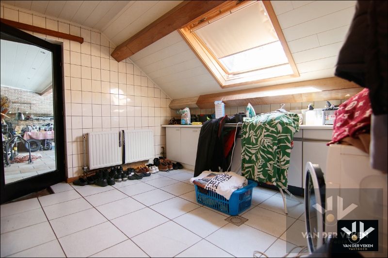 Zeer ruime gezinswoning met tal van mogelijkheden in Houthalen foto 30
