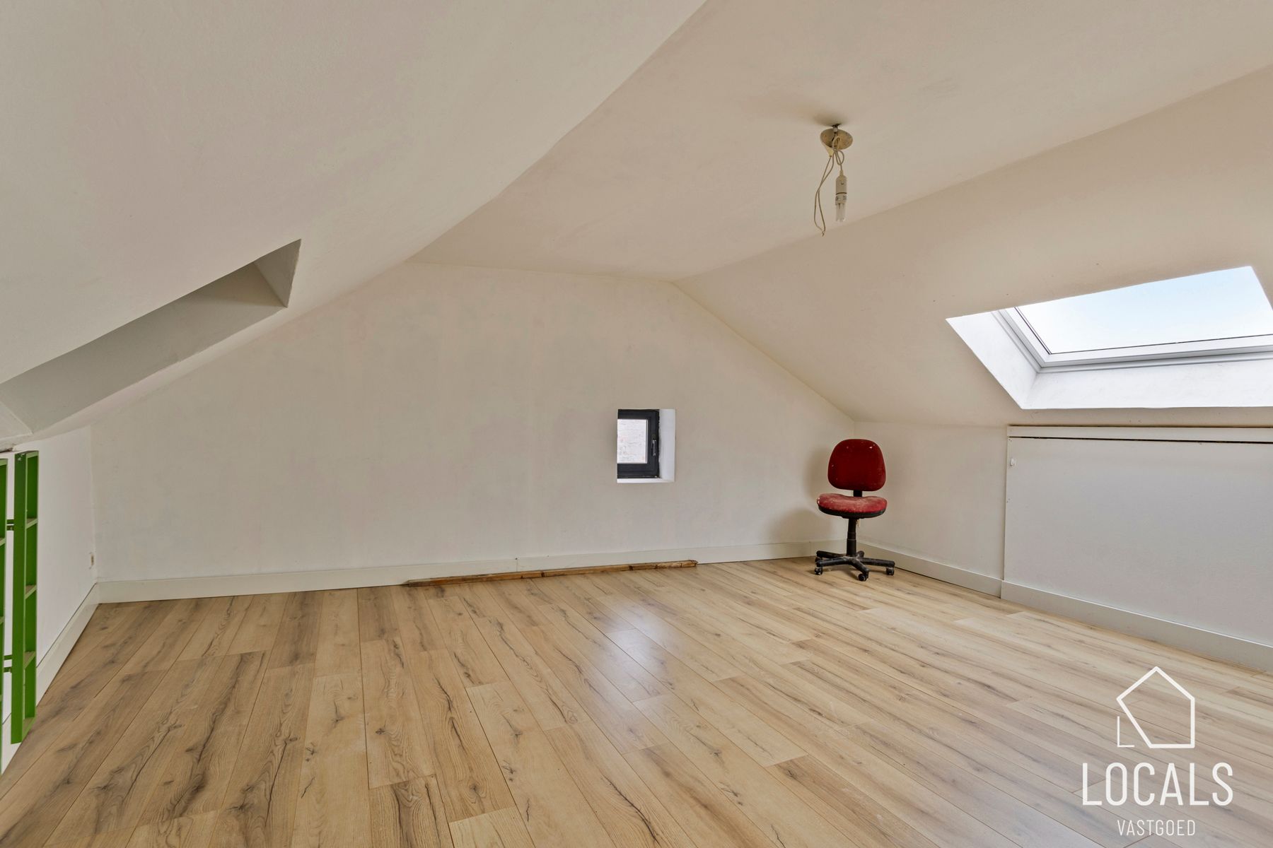 !! IN OPTIE !! woning met 4 slaapkamers en tuin foto 15