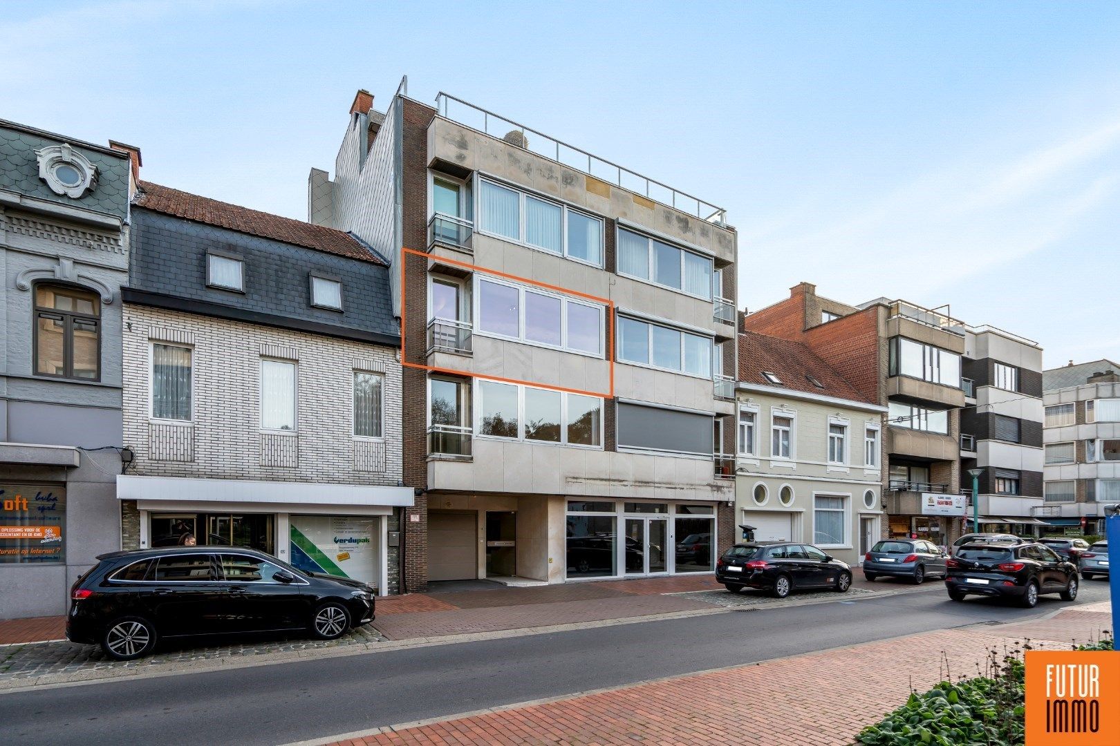 Prachtig gemoderniseerd 2-slpk appartement tegenover Stadspark foto 31