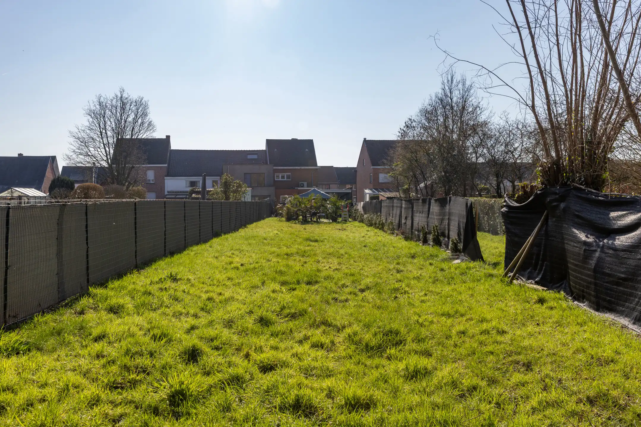 Half-open bebouwing met garage foto 18