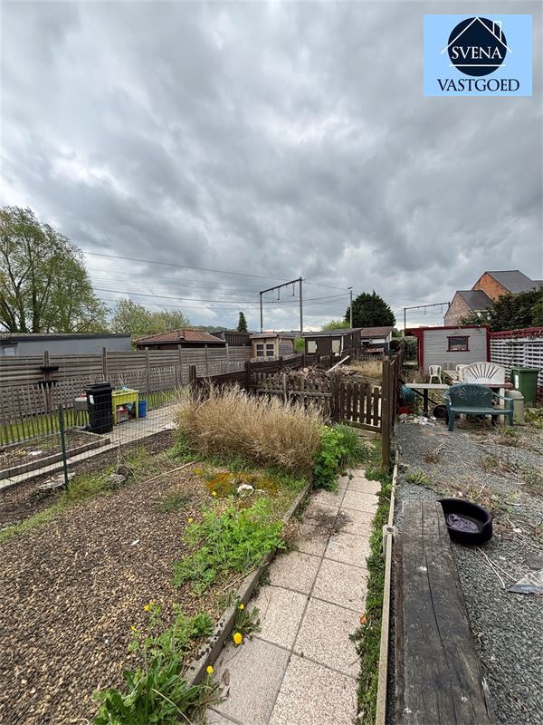 MOOIE WONING MET TUIN EN GARAGE foto 7