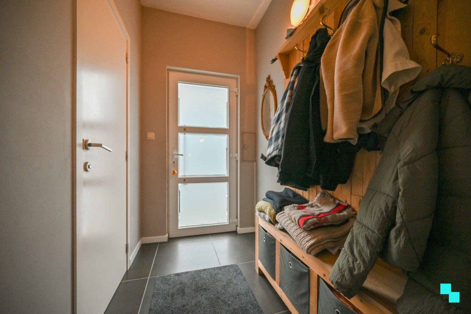 Verrassend ruime, instapklare ééngezinswoning te Izegem foto 4