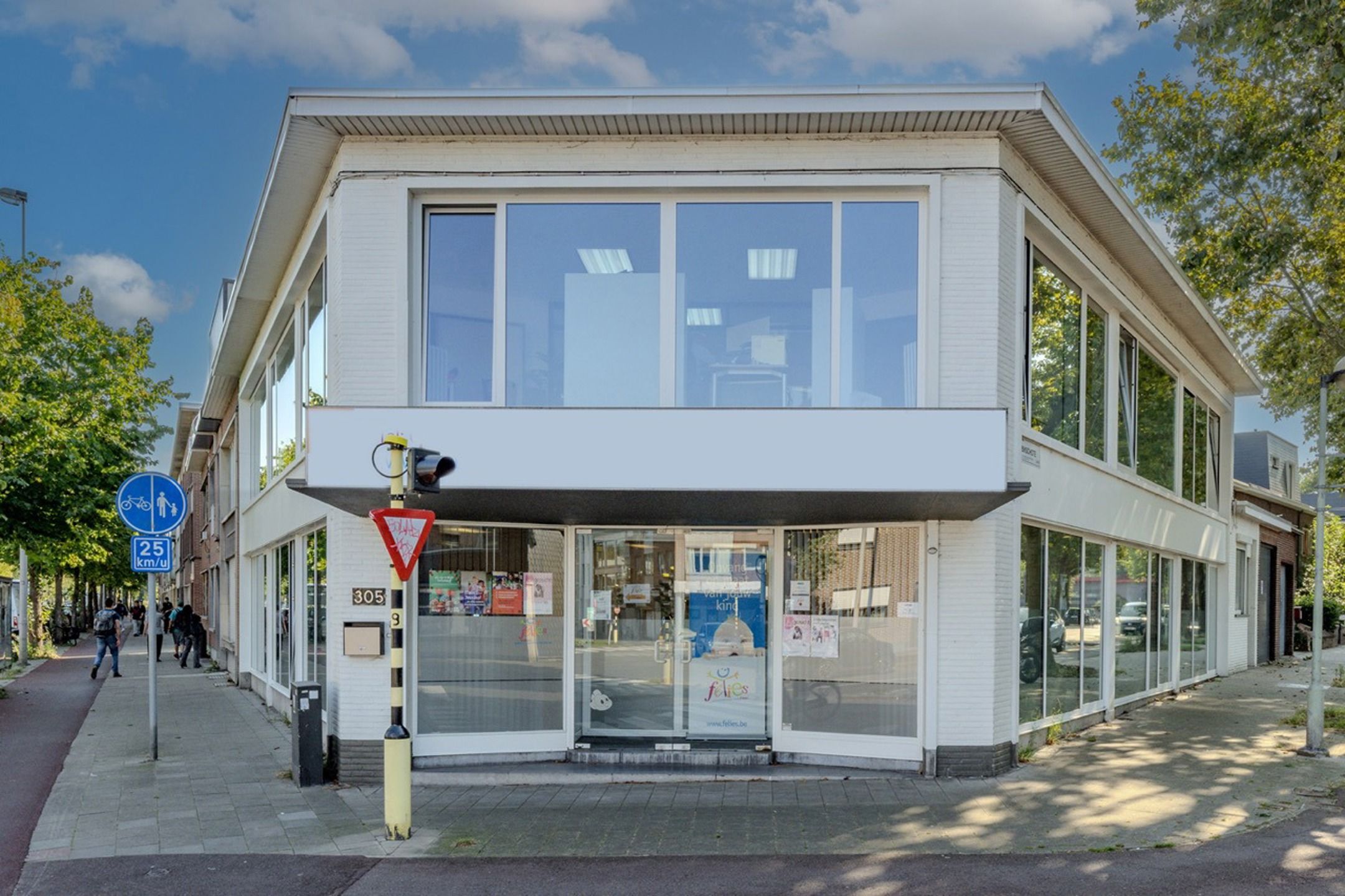 ()=>{if(producerUpdateValueVersion(node),producerAccessed(node),node.value===ERRORED)throw node.error;return node.value} Diksmuidelaan 305 - 2600 Antwerpen