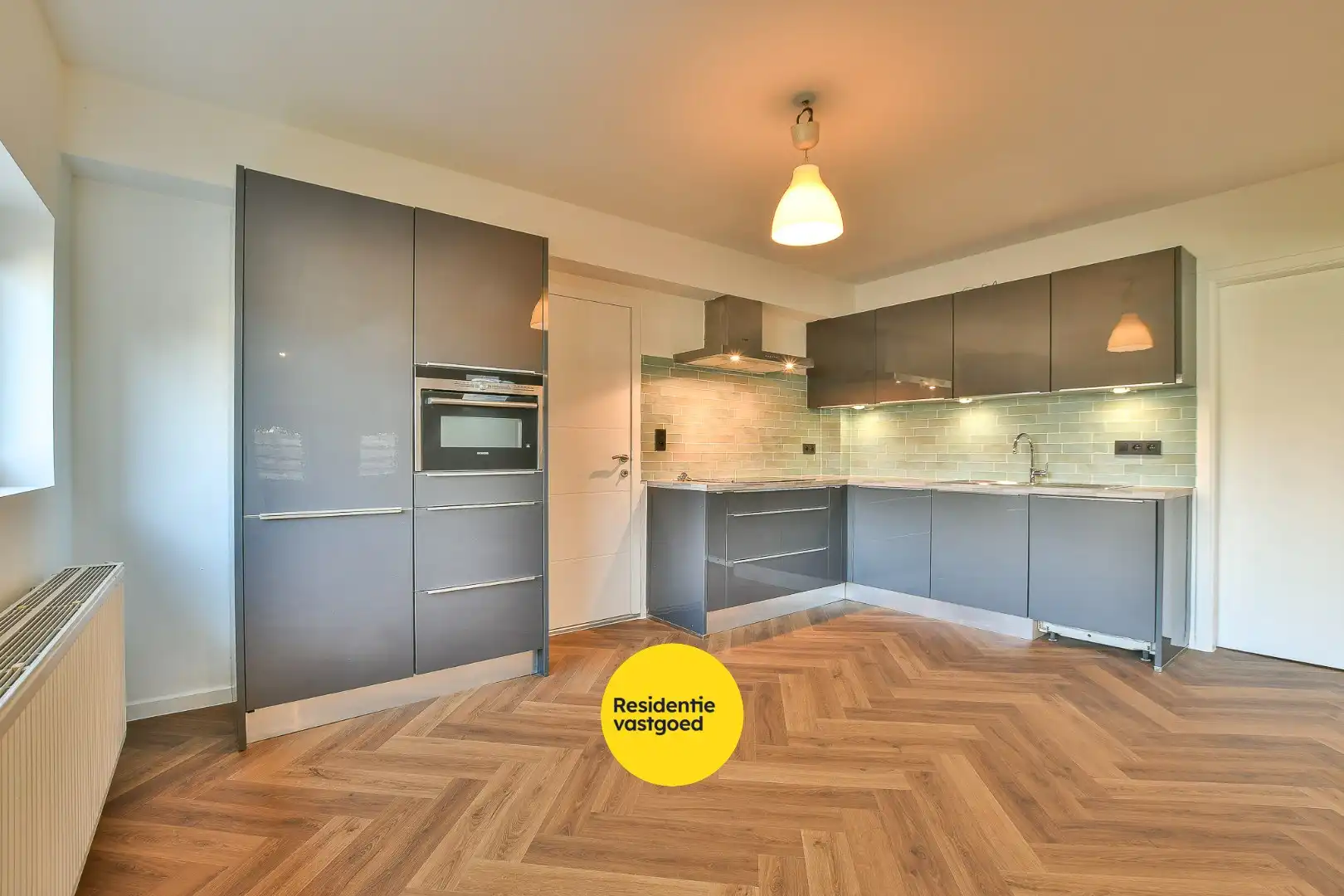 Instapklaar éénslaapkamerappartement te huur in het centrum van De Haan! foto 3