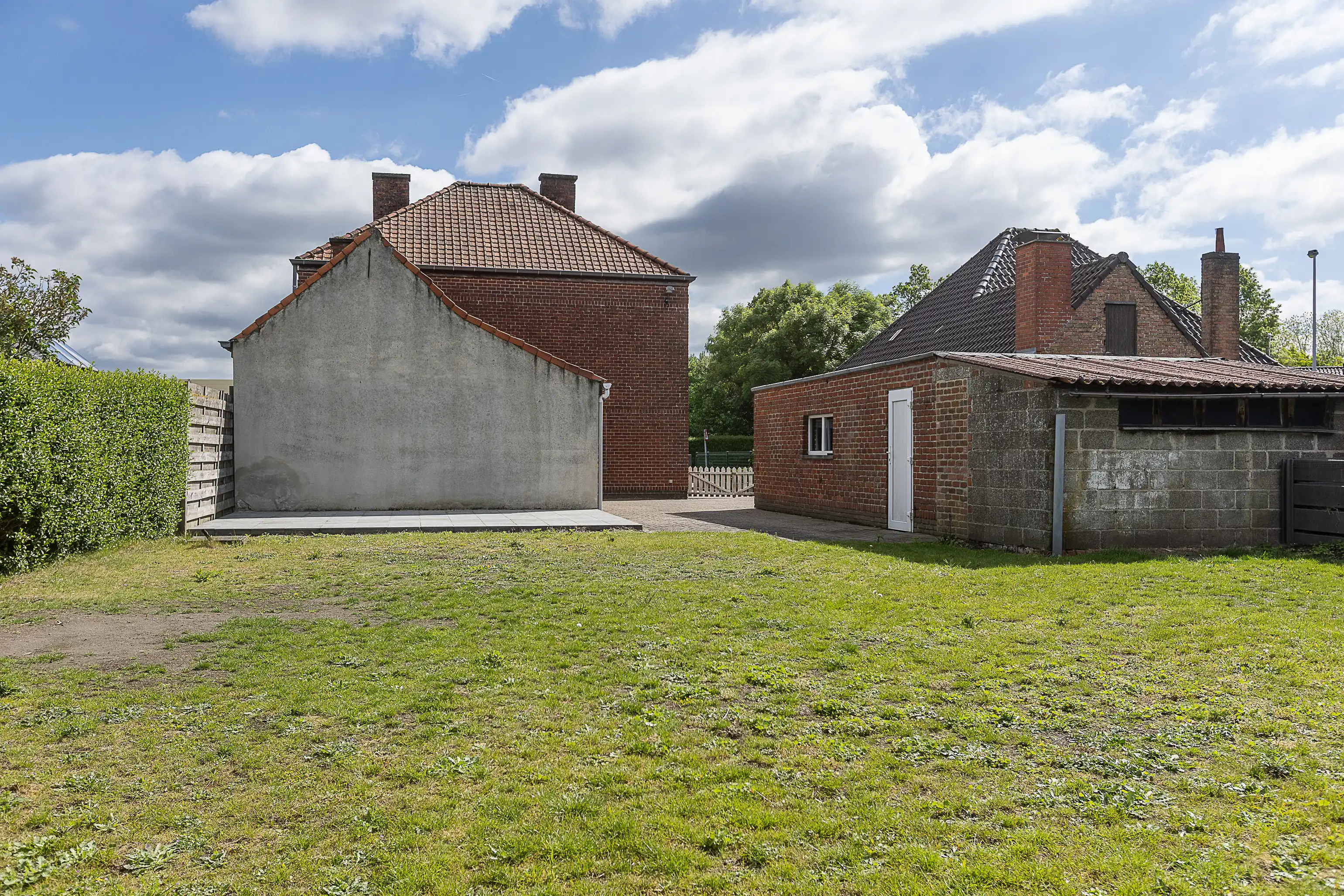 Charmant en verrassend ruim huis te koop in Aalter foto 20