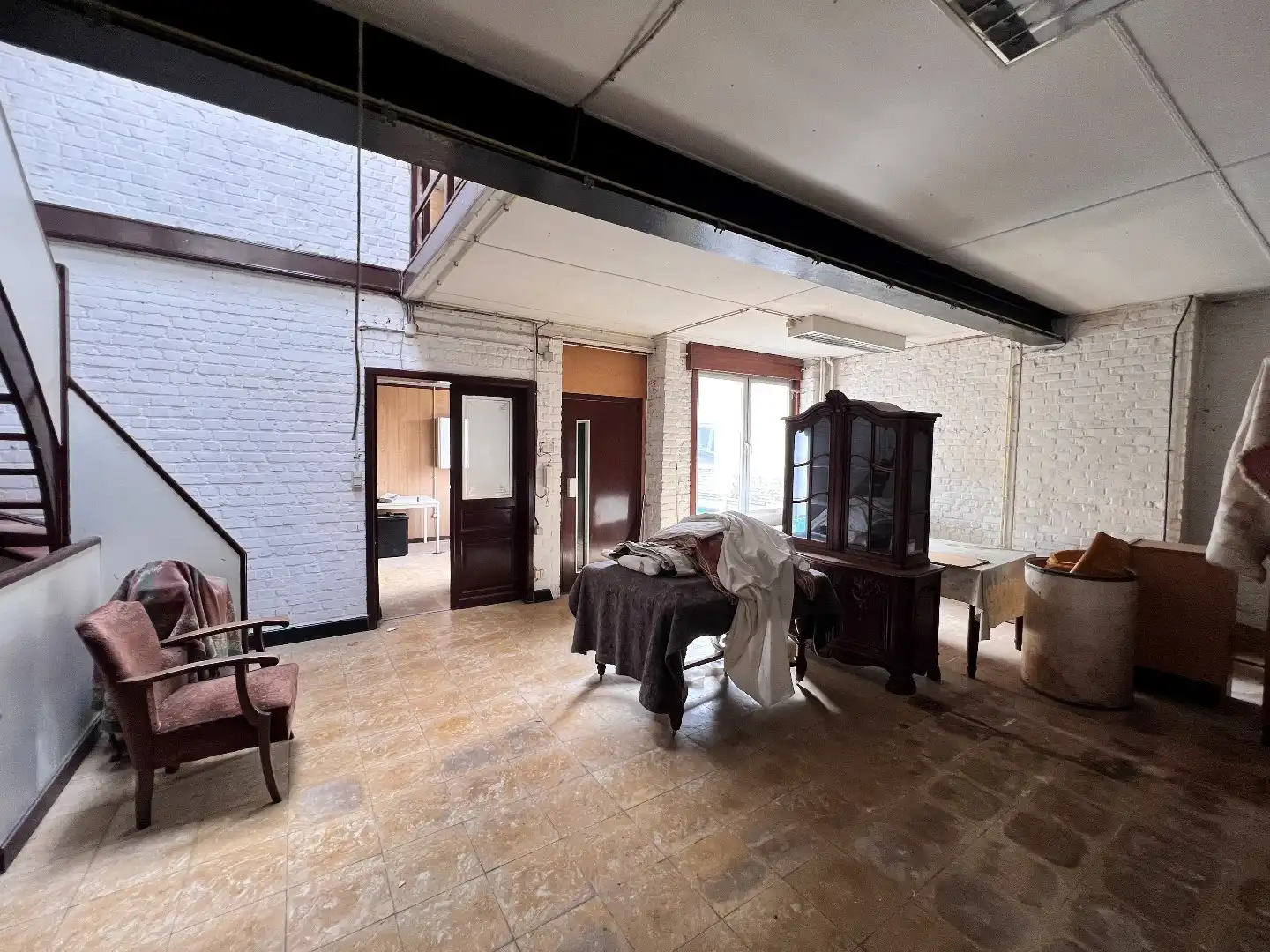 Karakterpand met industriële looks op toplocatie foto 8