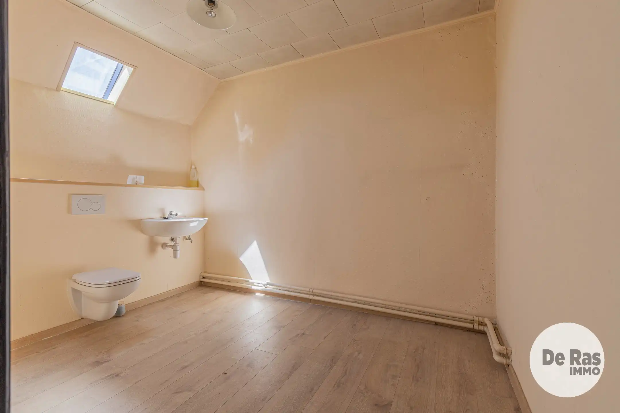 WICHELEN – Te renoveren woning met 3 kamers op leuke locatie foto 15