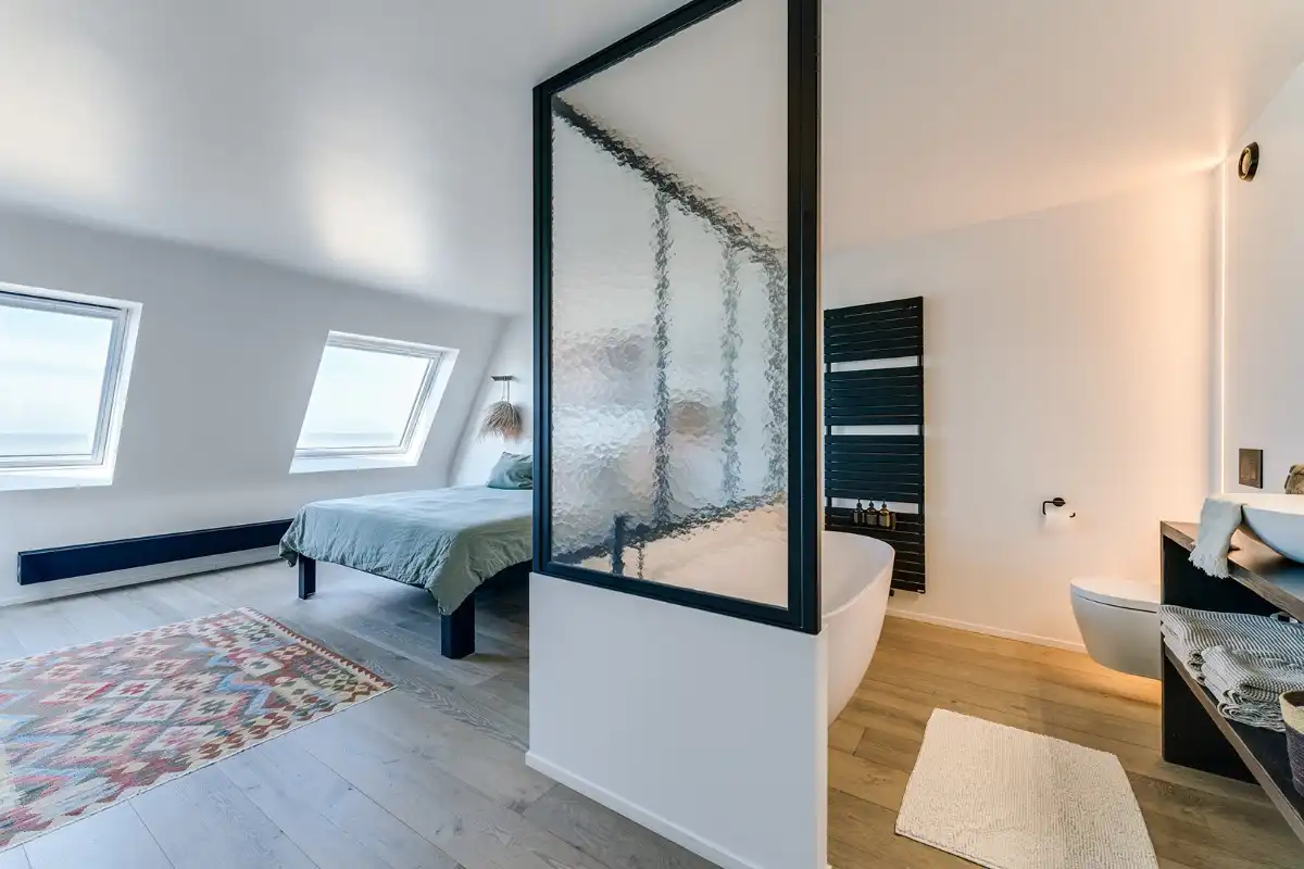 Ruim (172m²) dakappartement op de zeedijk met luxe afwerking foto 15