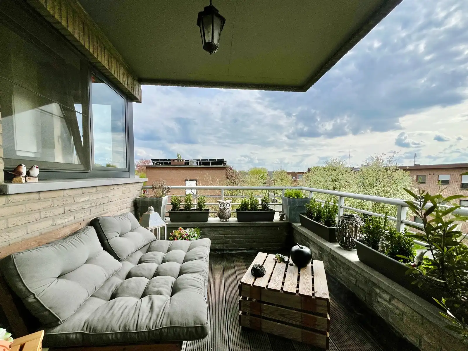 Lichtrijk en instapklaar appartement (100 m²) met zonnig terras in Molenveld Edegem! foto 3