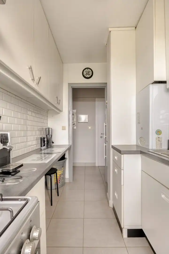 Instapklaar appartement met 2 slaapkamers en garage foto 8