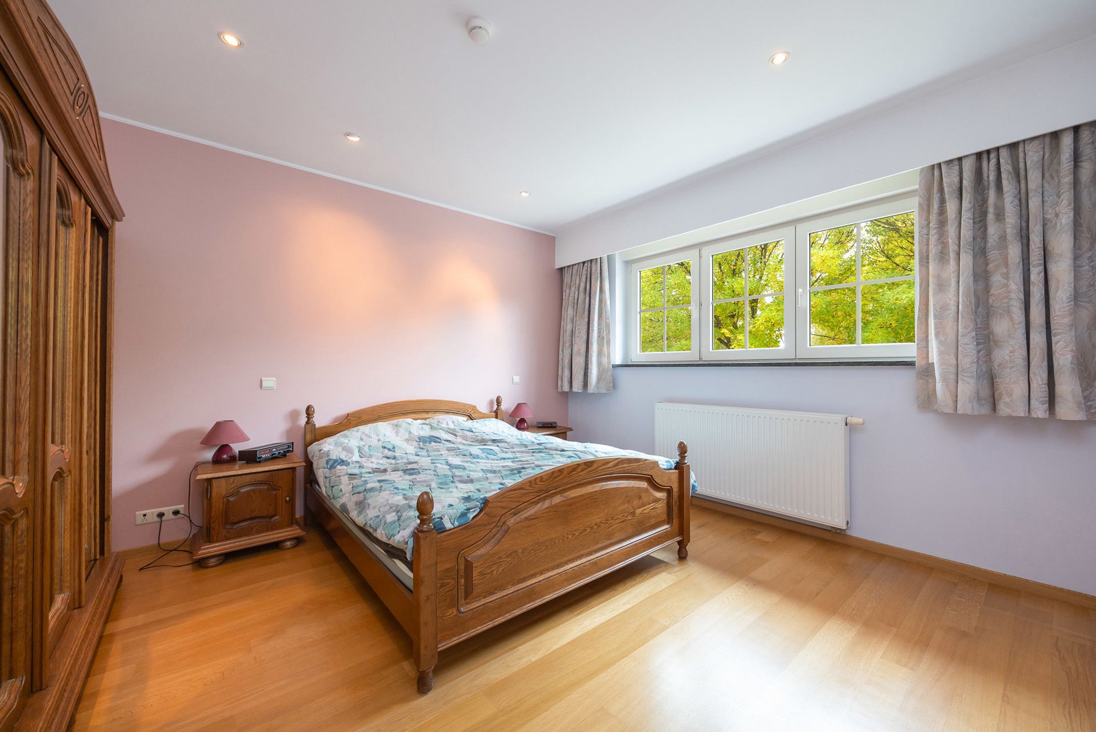 Charmante rietgedekte HOB met garage foto 23