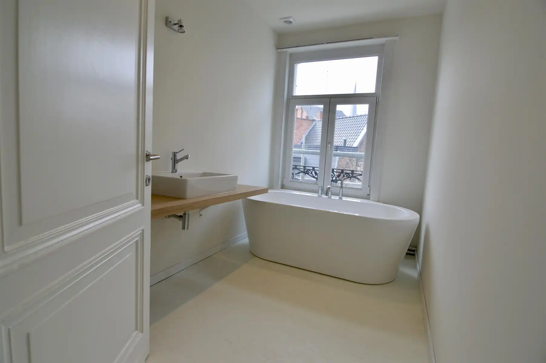 Appartement te huur foto 8